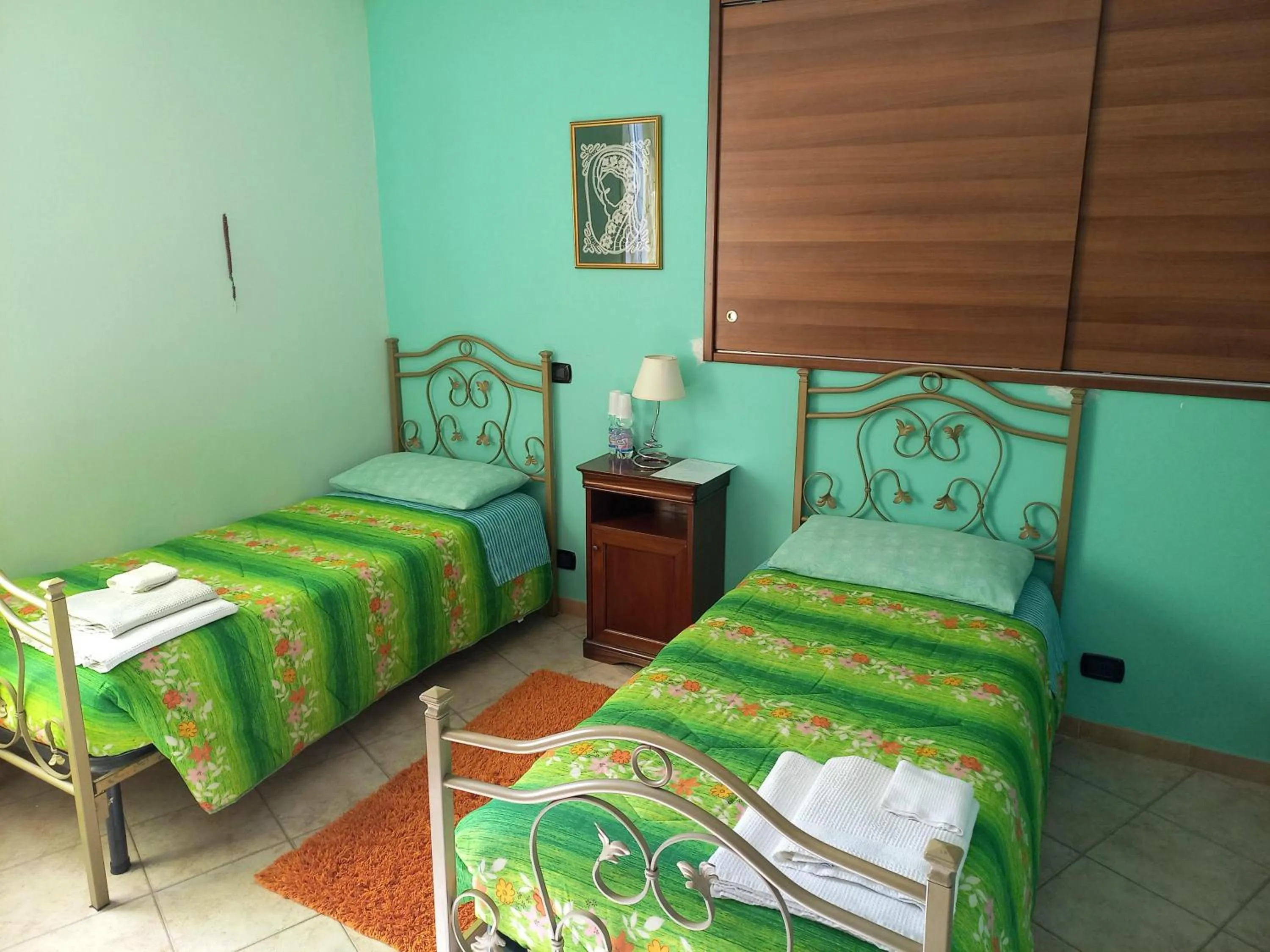 Photo of the whole room, Bed in B&B Le Colonne