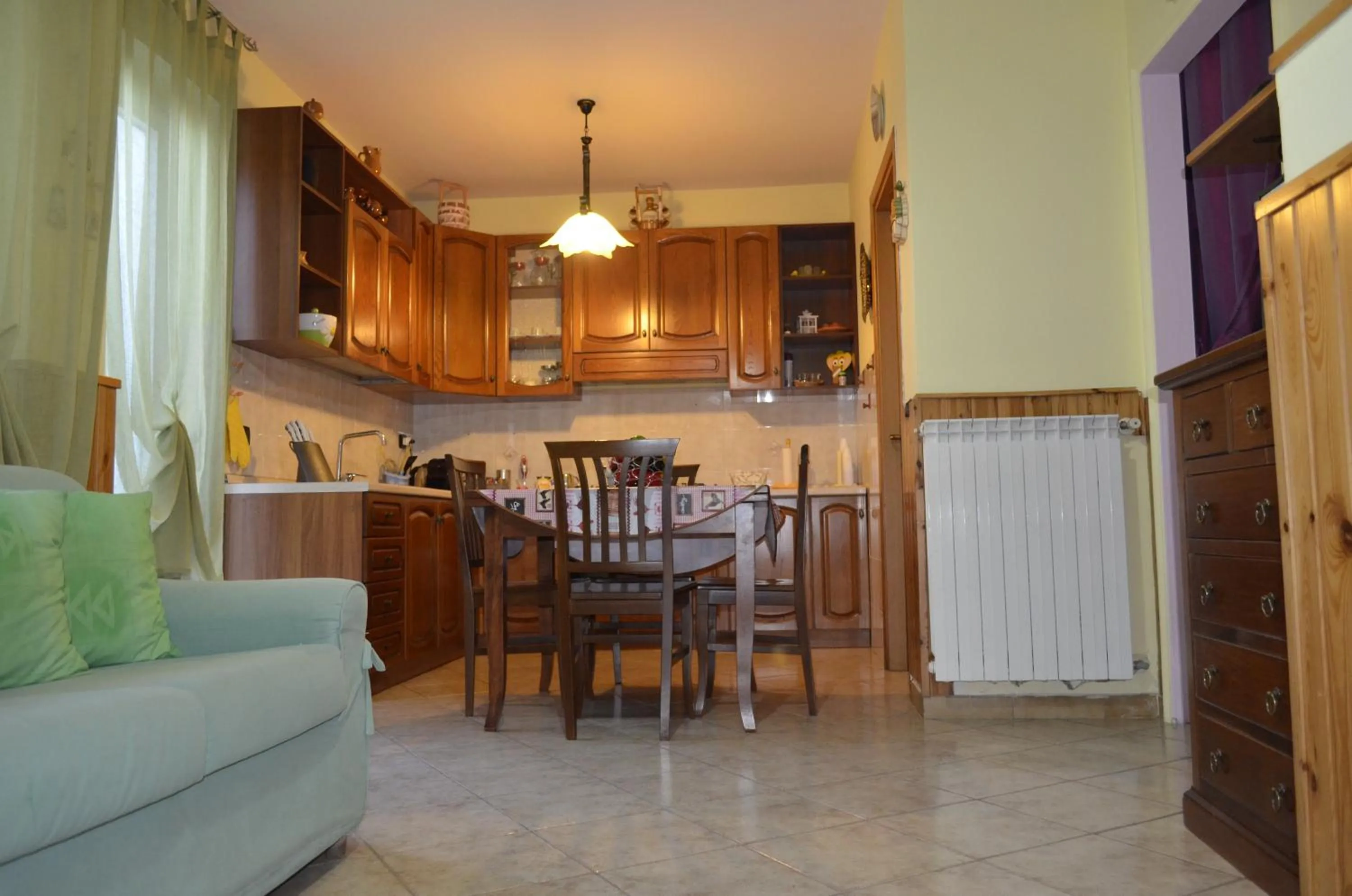 Communal kitchen in B&B Le Colonne