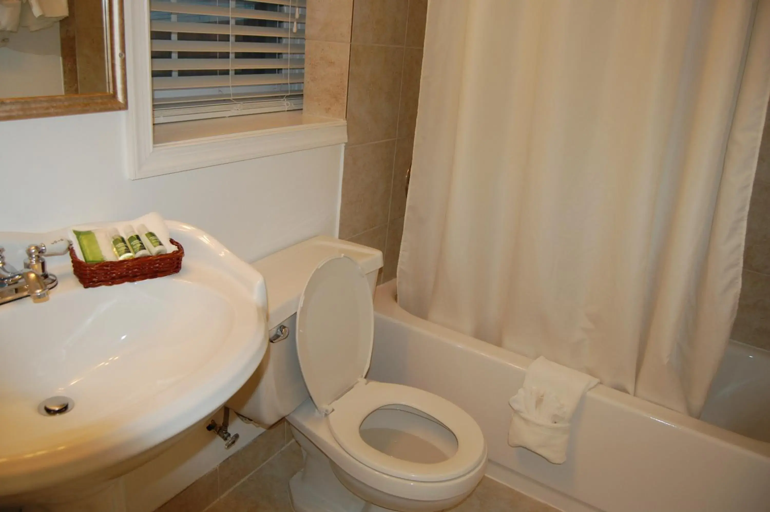 Bathroom in District Hotel Bathroom in District Hotel