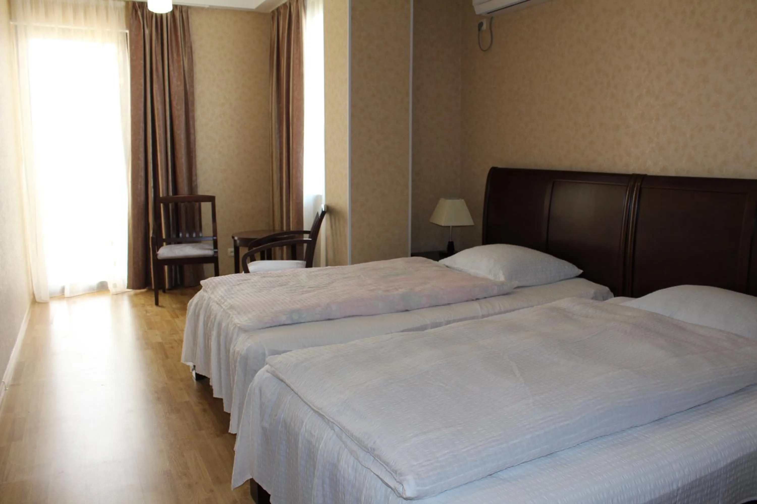 Bedroom, Bed in Argopalace