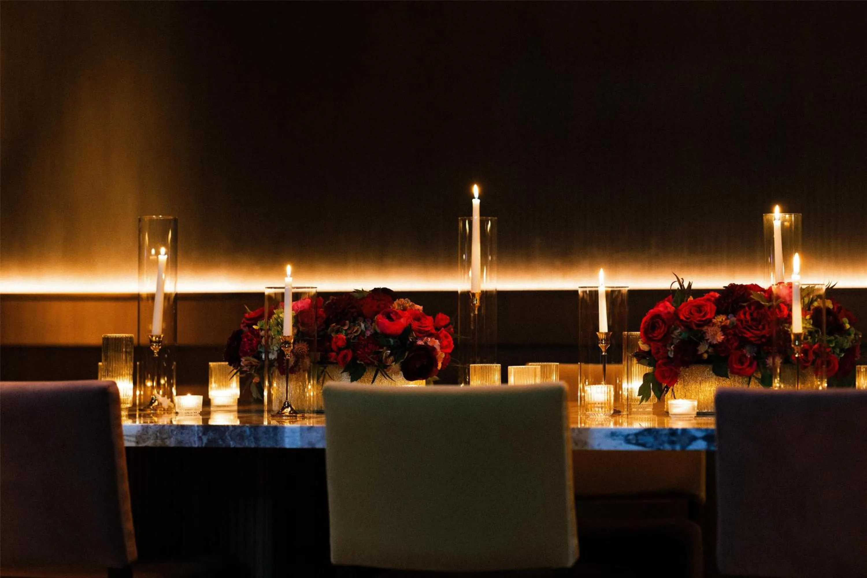 Restaurant/places to eat in Thompson Chicago, by Hyatt