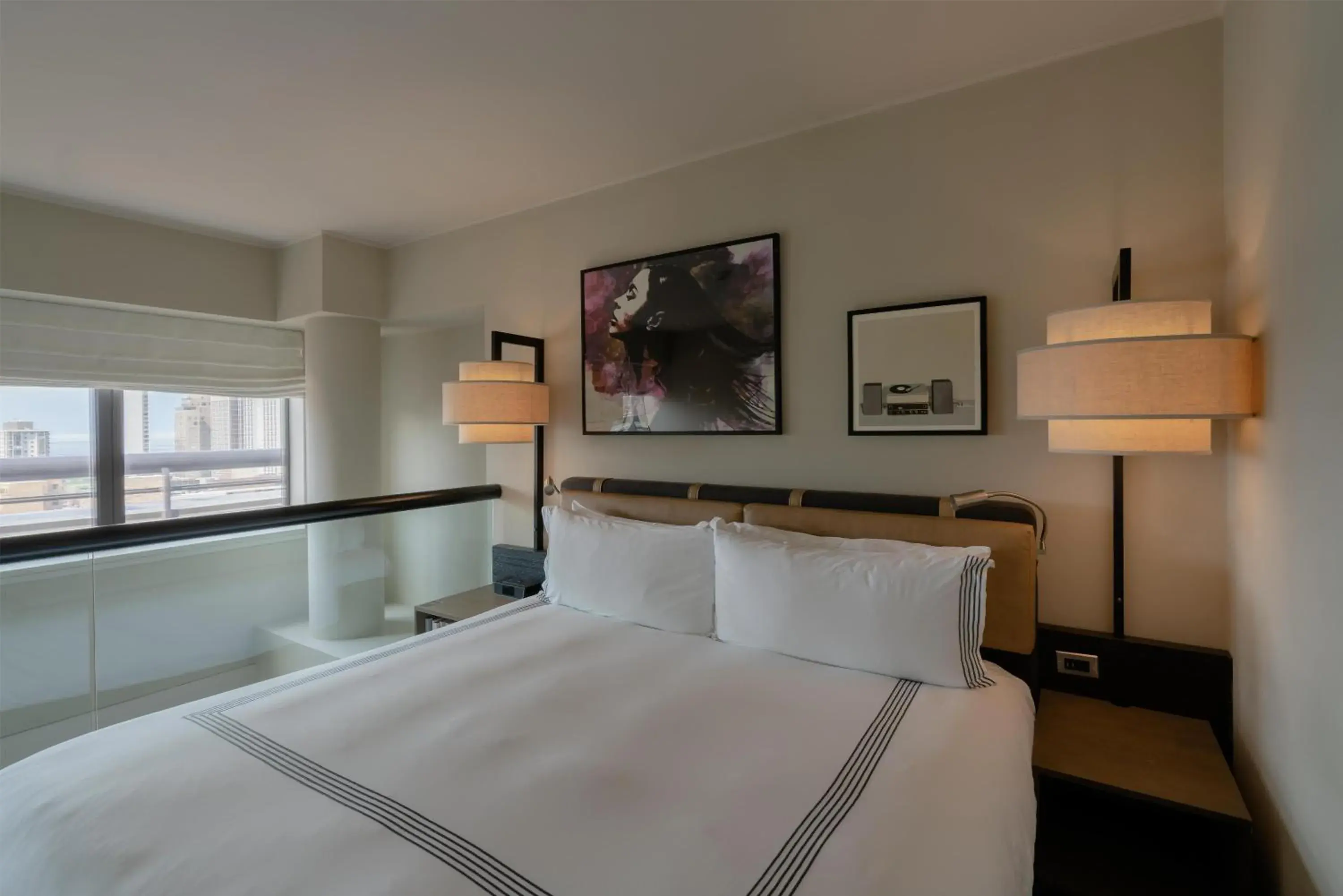 Photo of the whole room, Bed in Thompson Chicago, by Hyatt Photo of the whole room, Bed in Thompson Chicago, by Hyatt
