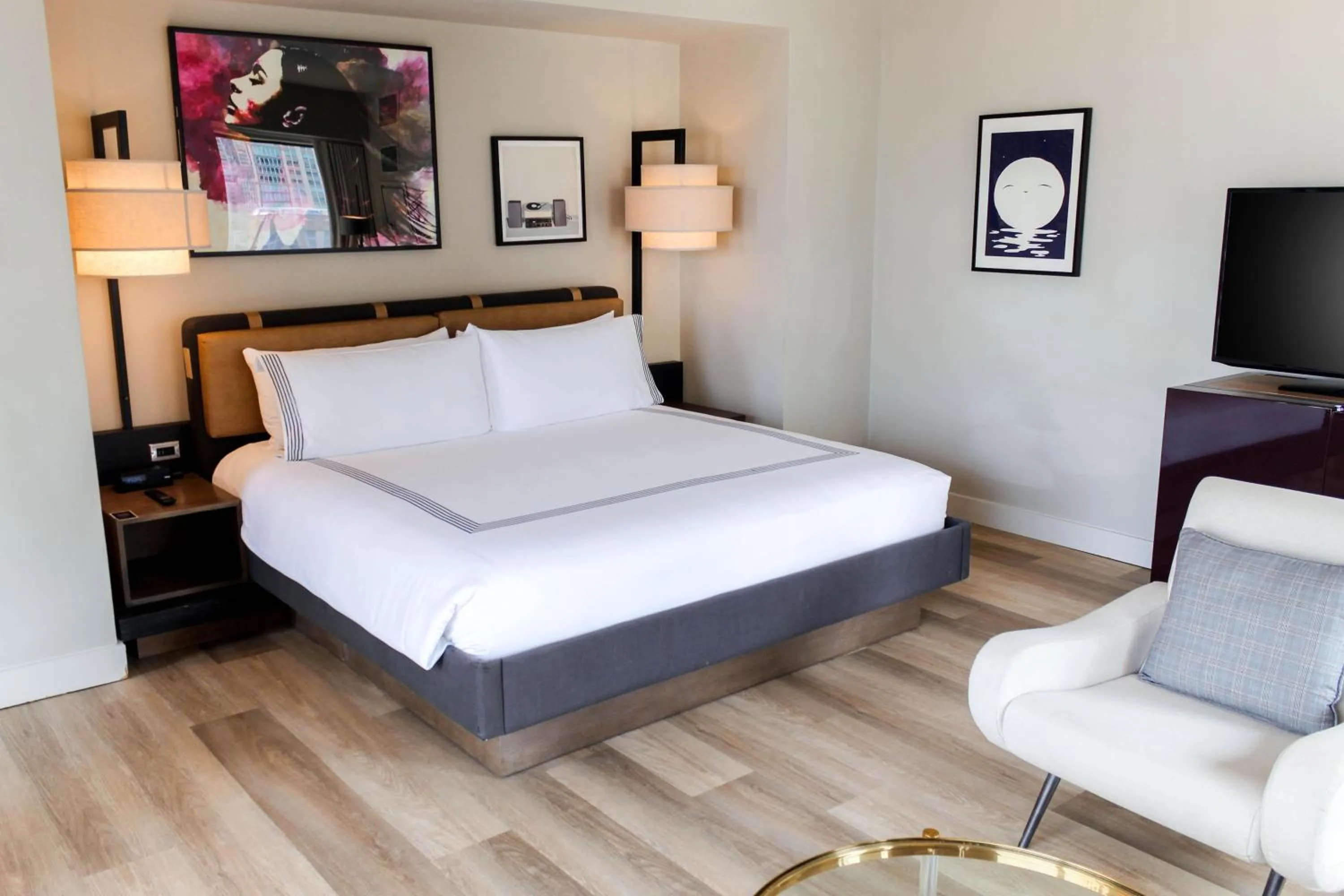 Bedroom, Bed in Thompson Chicago, by Hyatt