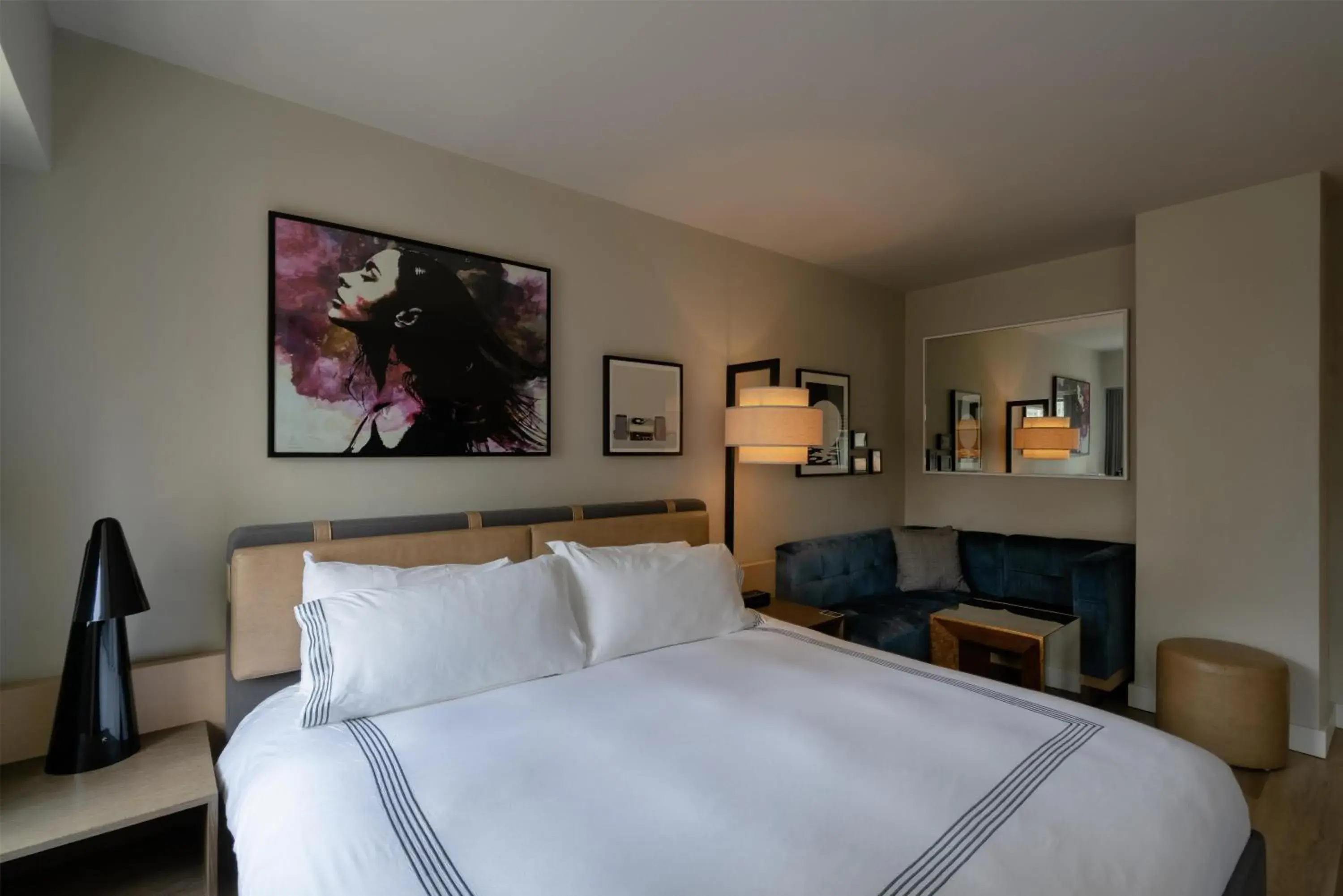 Bedroom, Bed in Thompson Chicago, by Hyatt Bedroom, Bed in Thompson Chicago, by Hyatt