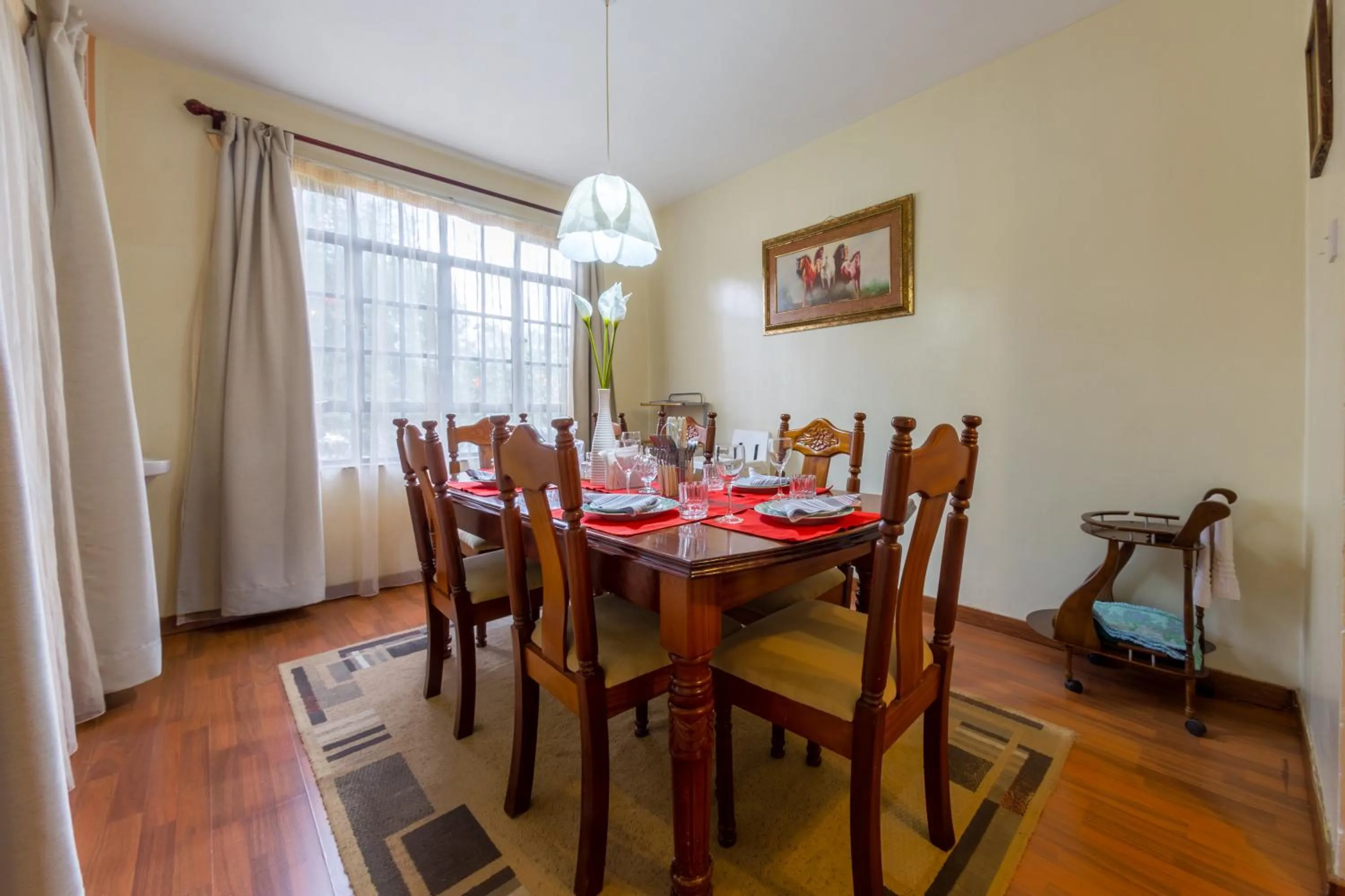 Dining area in Takdiri Homes