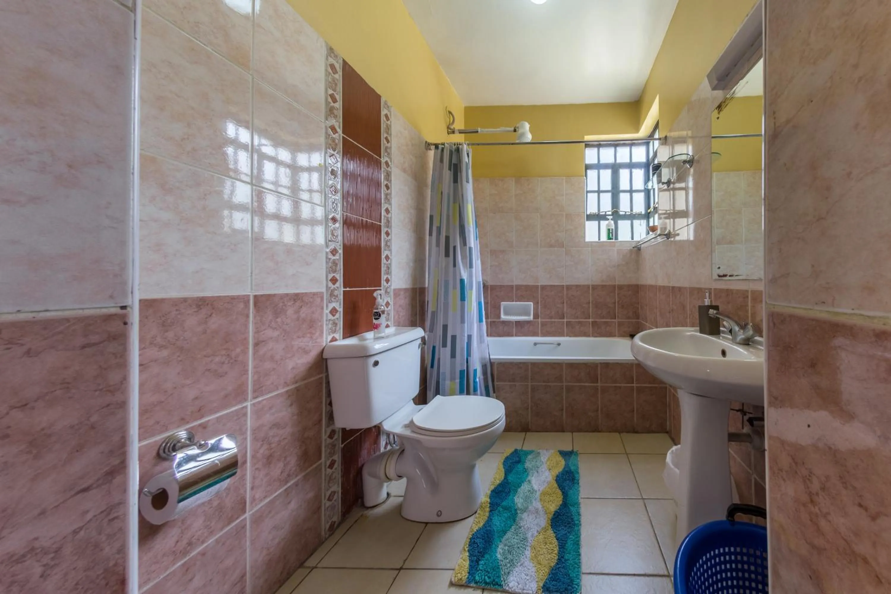 Toilet in Takdiri Homes