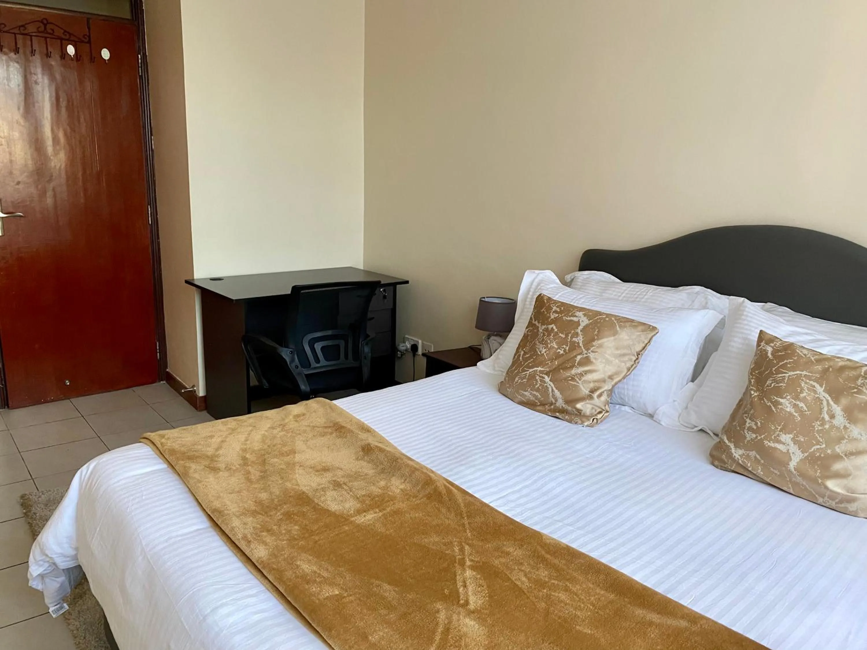 Bed in Takdiri Homes