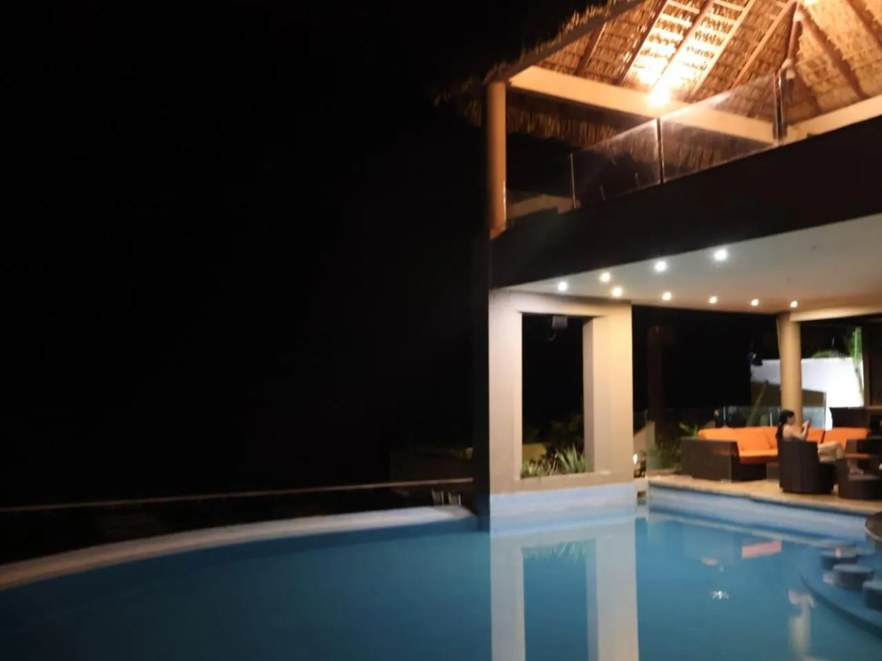 Property building in Pacific King Hotel