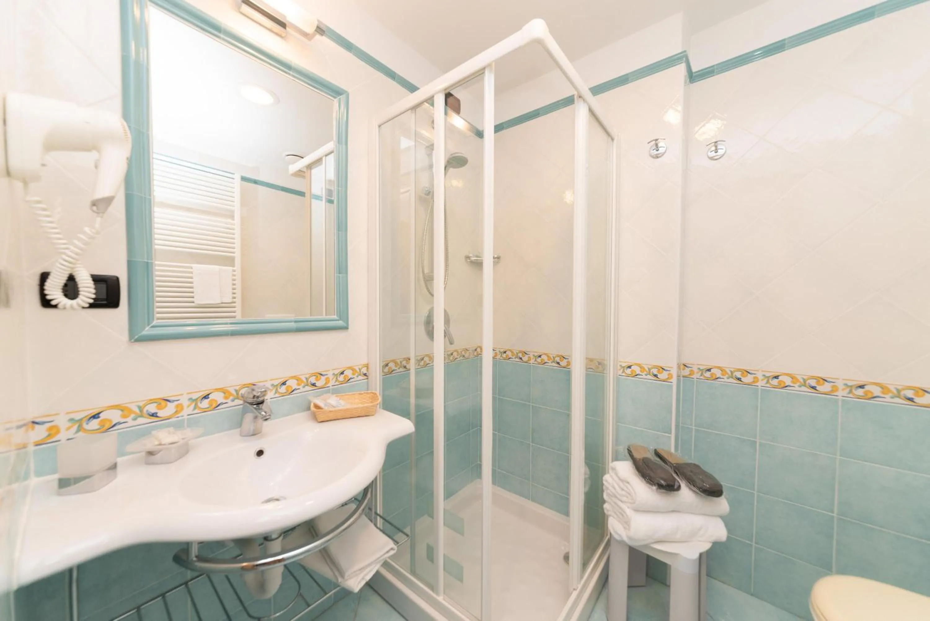 Bathroom in Sorgeto Garden