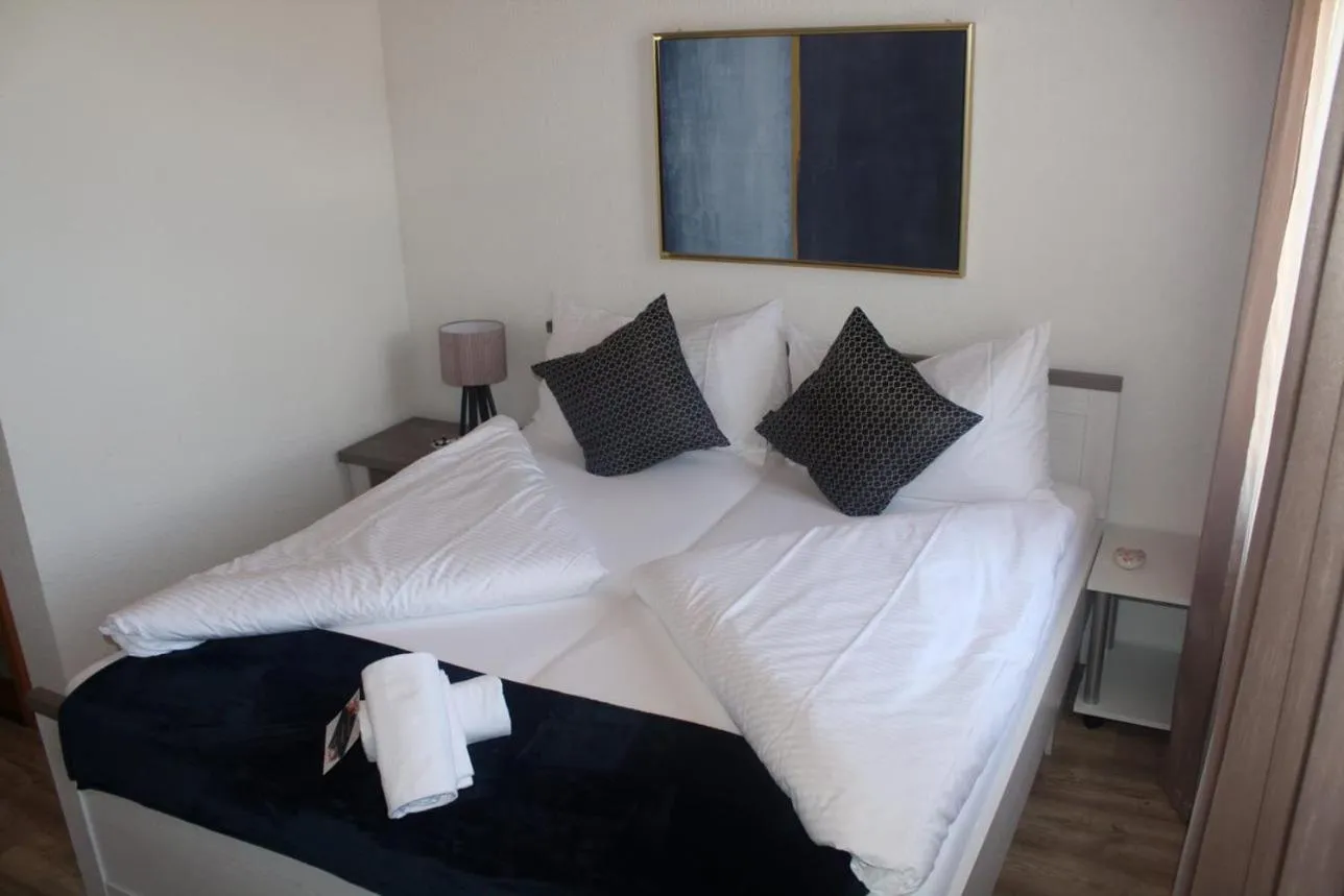 Bed in Hotel Rosengärtli