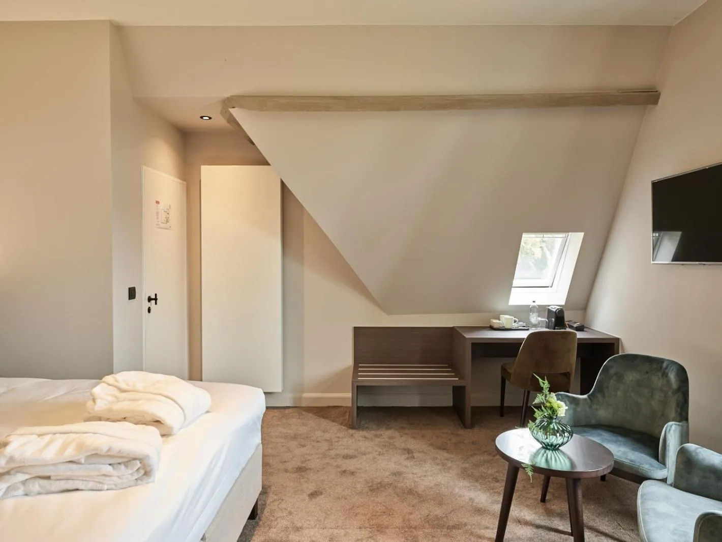 Photo of the whole room, Bed in Boutique Hotel Ter Wallen