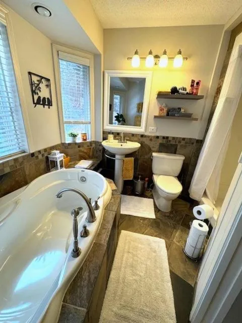 Bathroom in The Blue House Bed and Breakfast