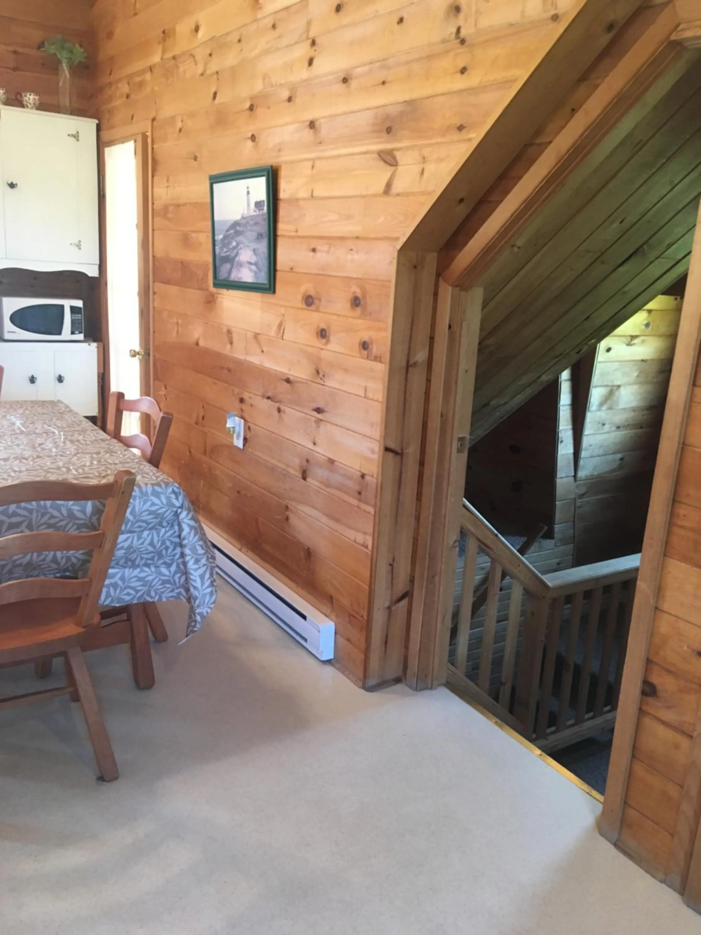 Dining area in Baywatch Lighthouse Cottages & Motel
