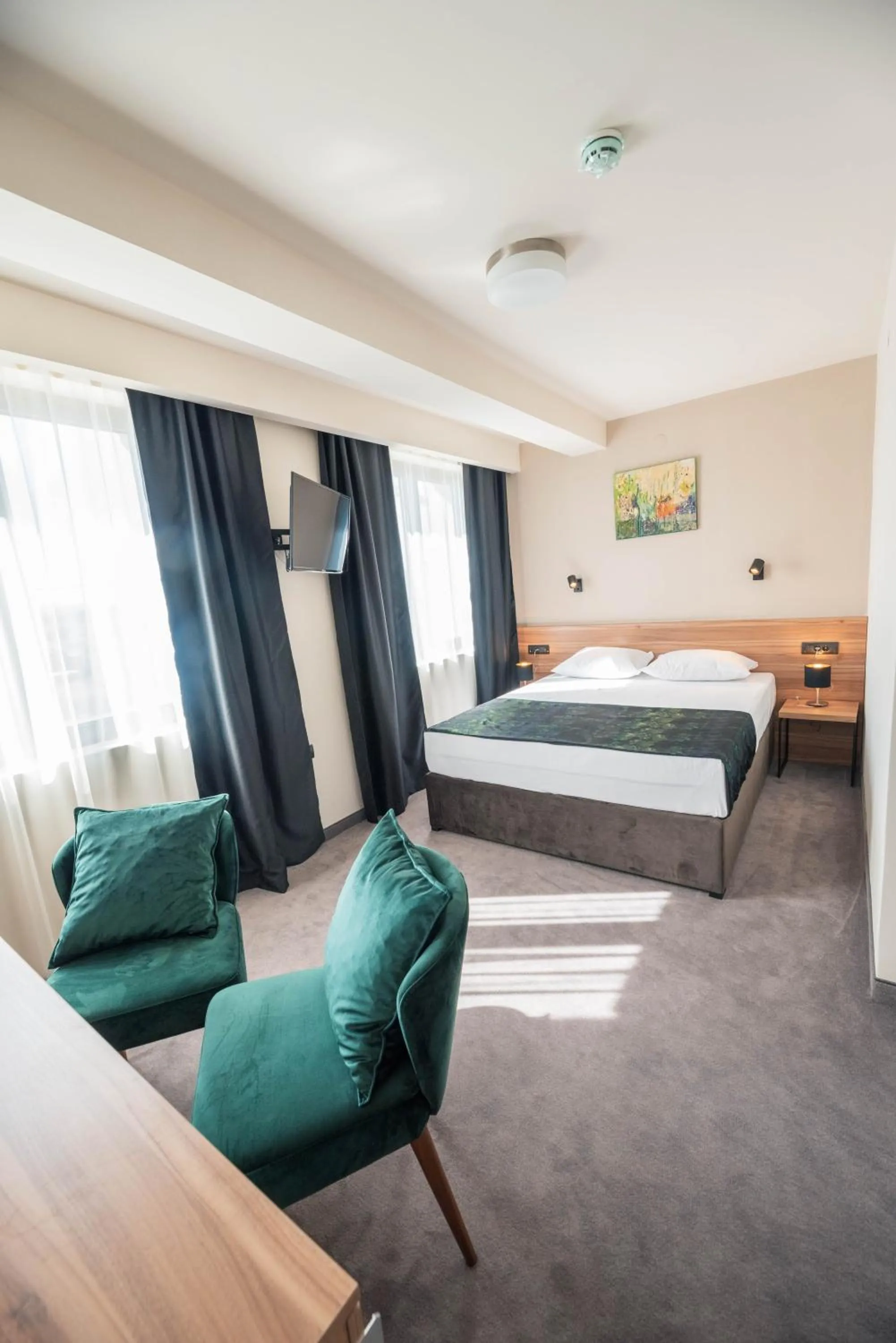 Photo of the whole room in Hotel Aloha