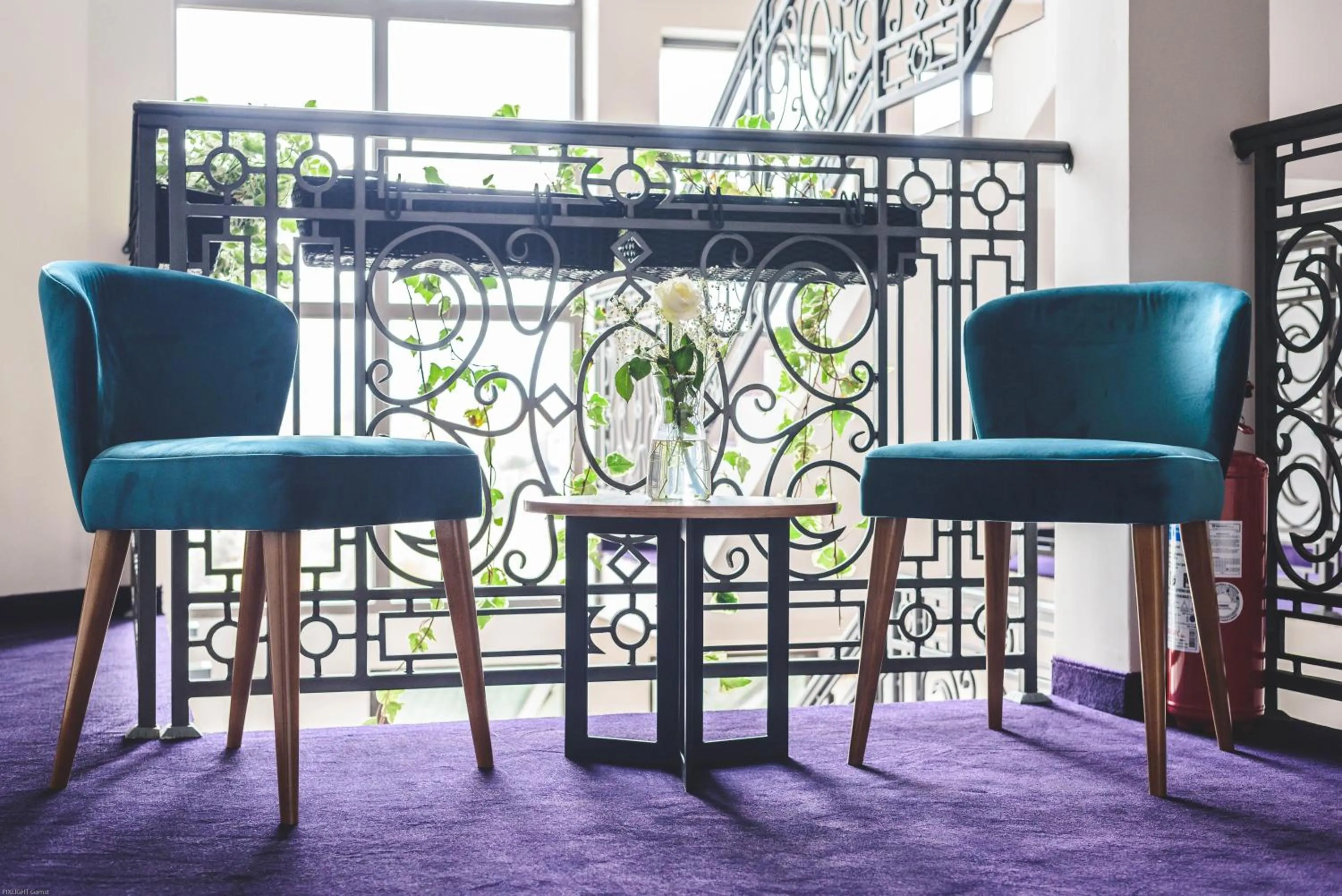 Seating area in Hotel Aloha