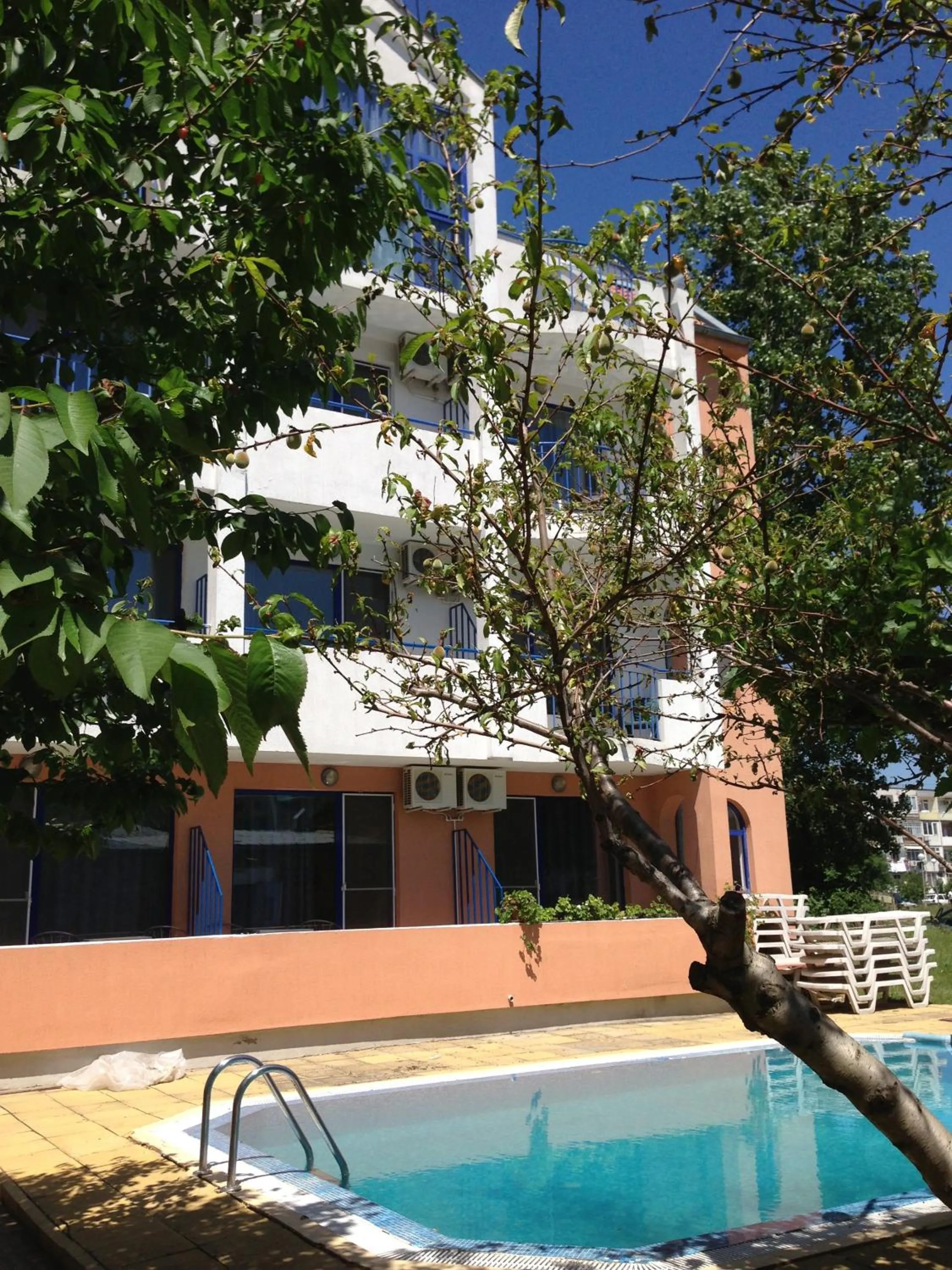 Facade/entrance in Complex Astra