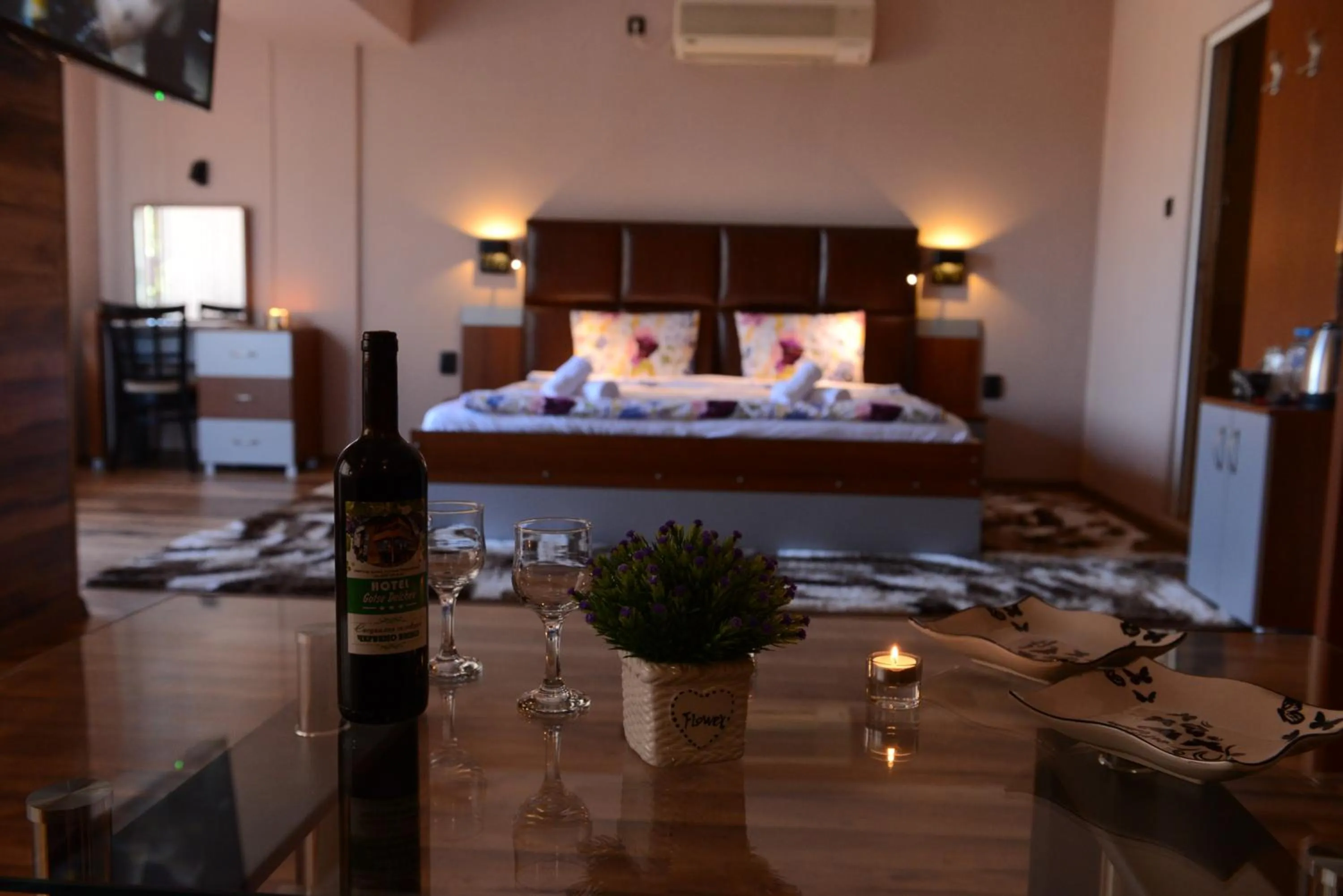 Drinks, Bed in Family Hotel Gotse Delchev