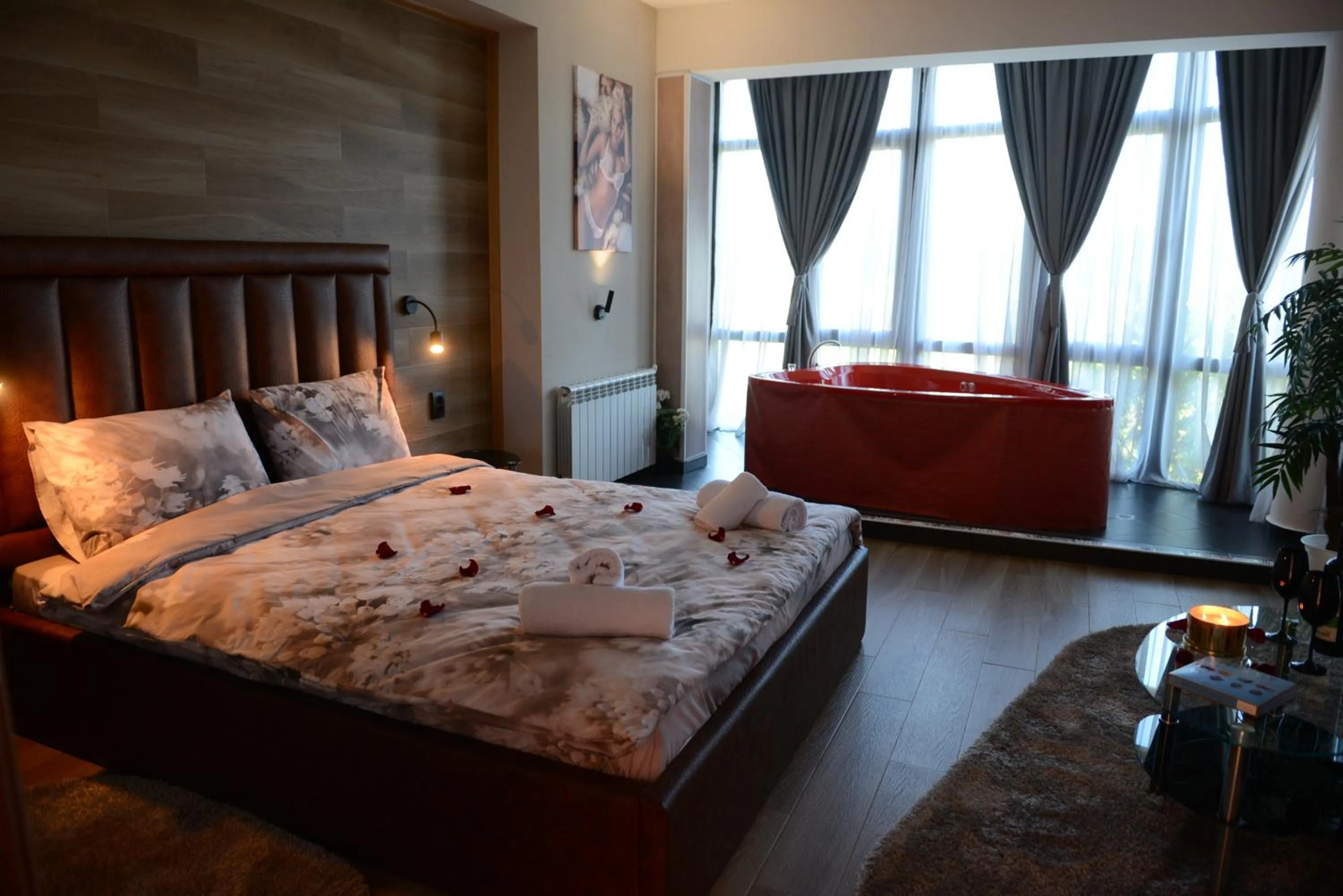 Photo of the whole room, Bed in Family Hotel Gotse Delchev