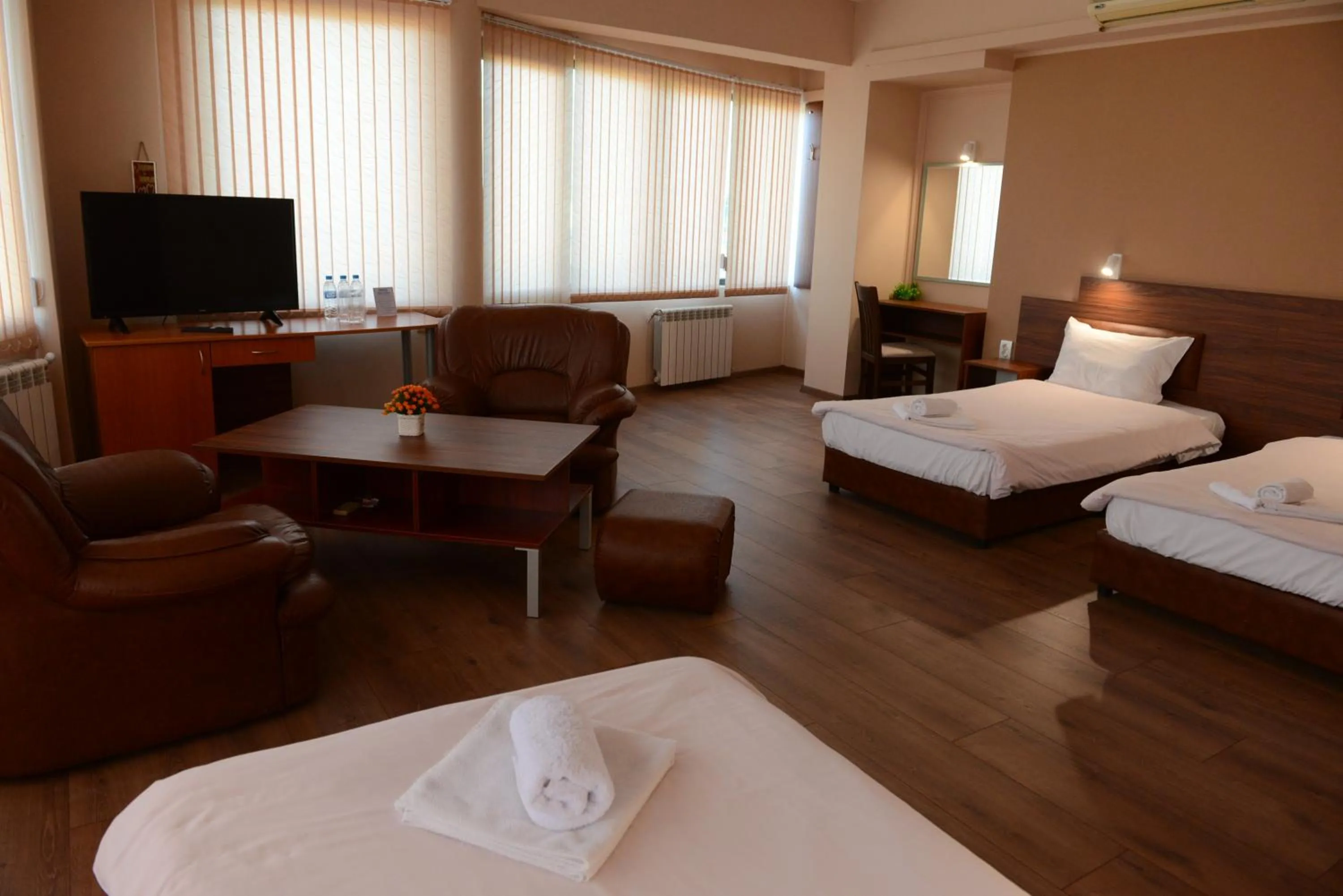 Photo of the whole room, Bed in Family Hotel Gotse Delchev