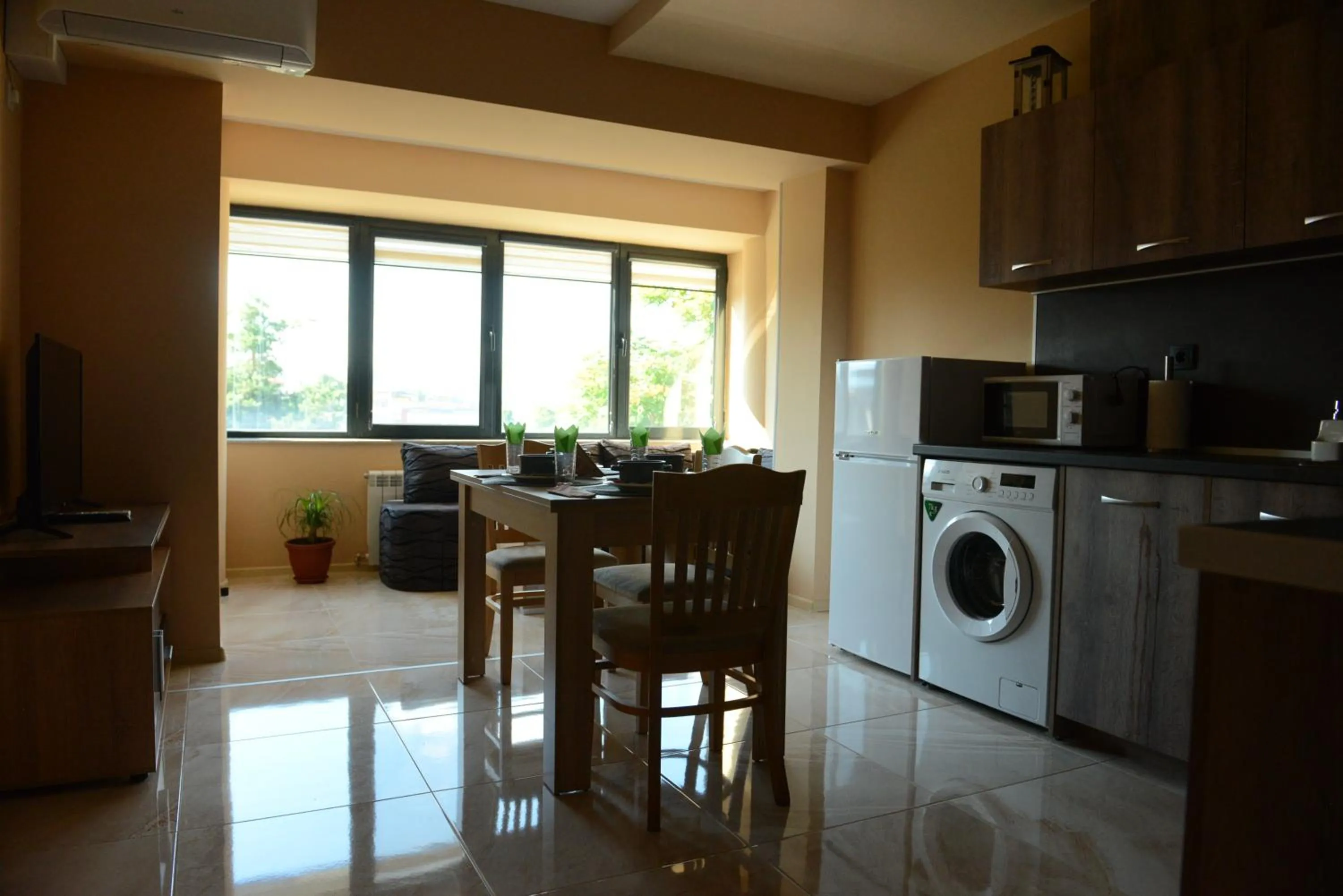 Kitchen or kitchenette in Family Hotel Gotse Delchev