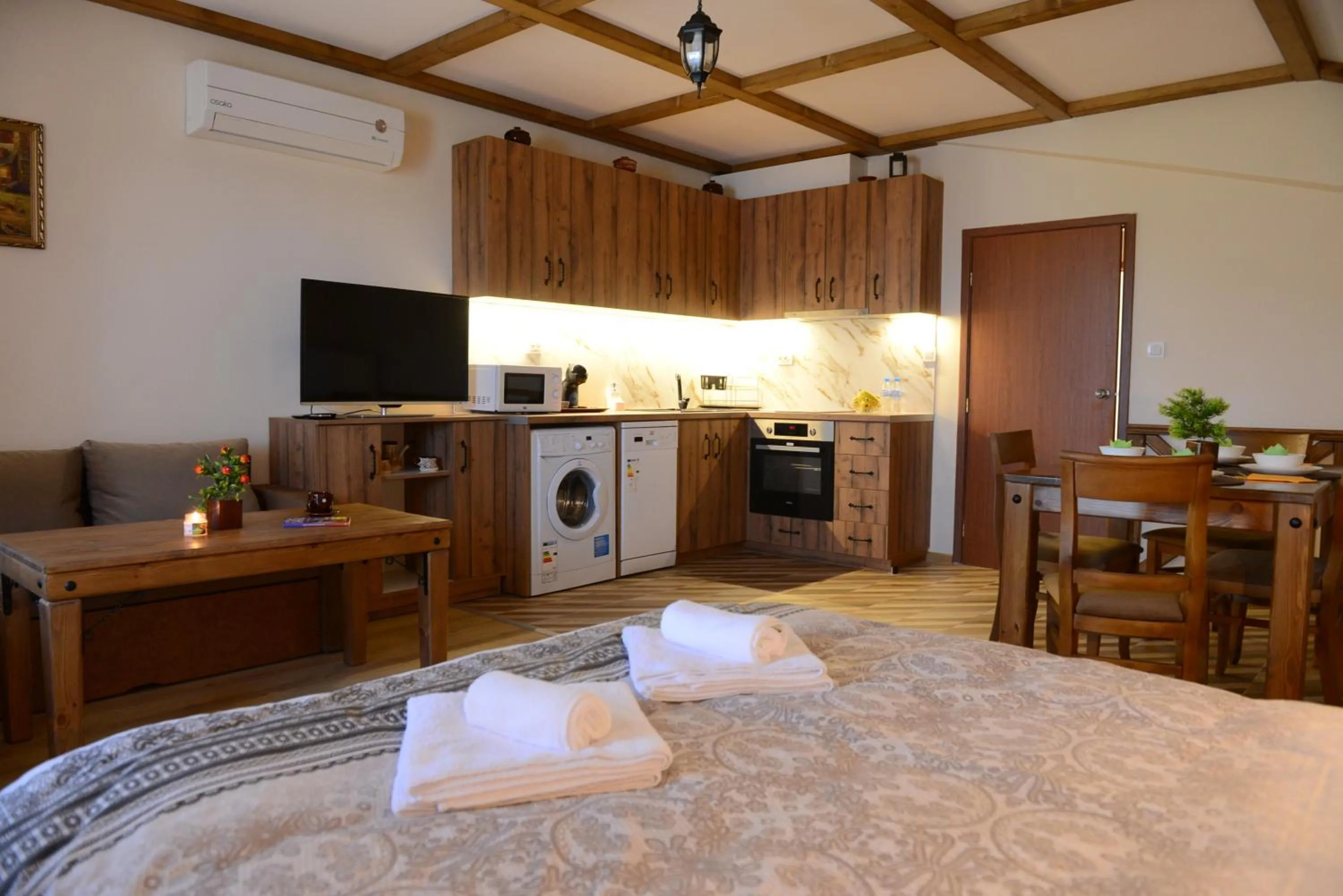 Kitchen or kitchenette in Family Hotel Gotse Delchev