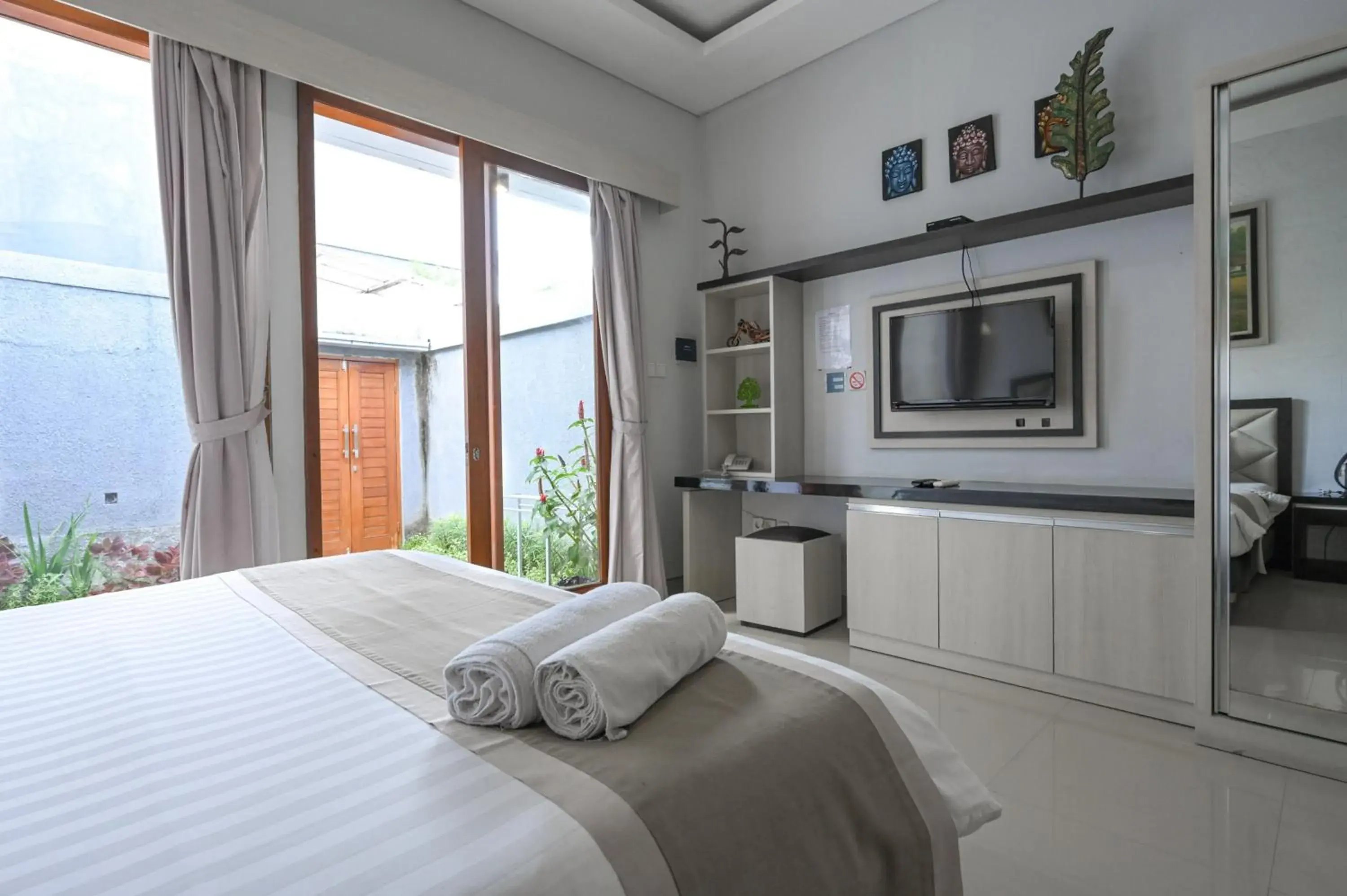 Hoki Villa by Urbanview Villa Hoki Villa by Urbanview Villa