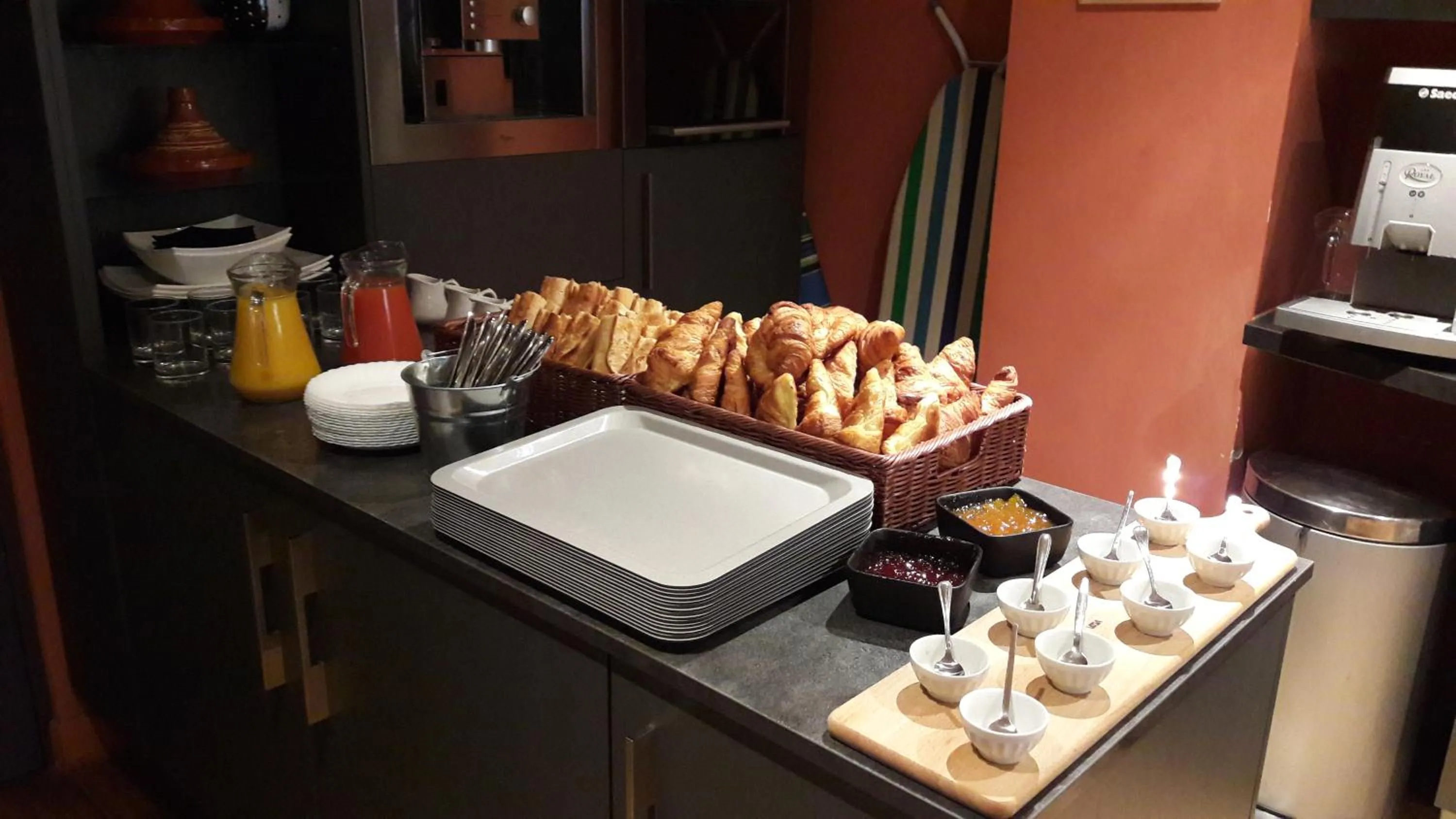 Breakfast in Hôtel Hoche