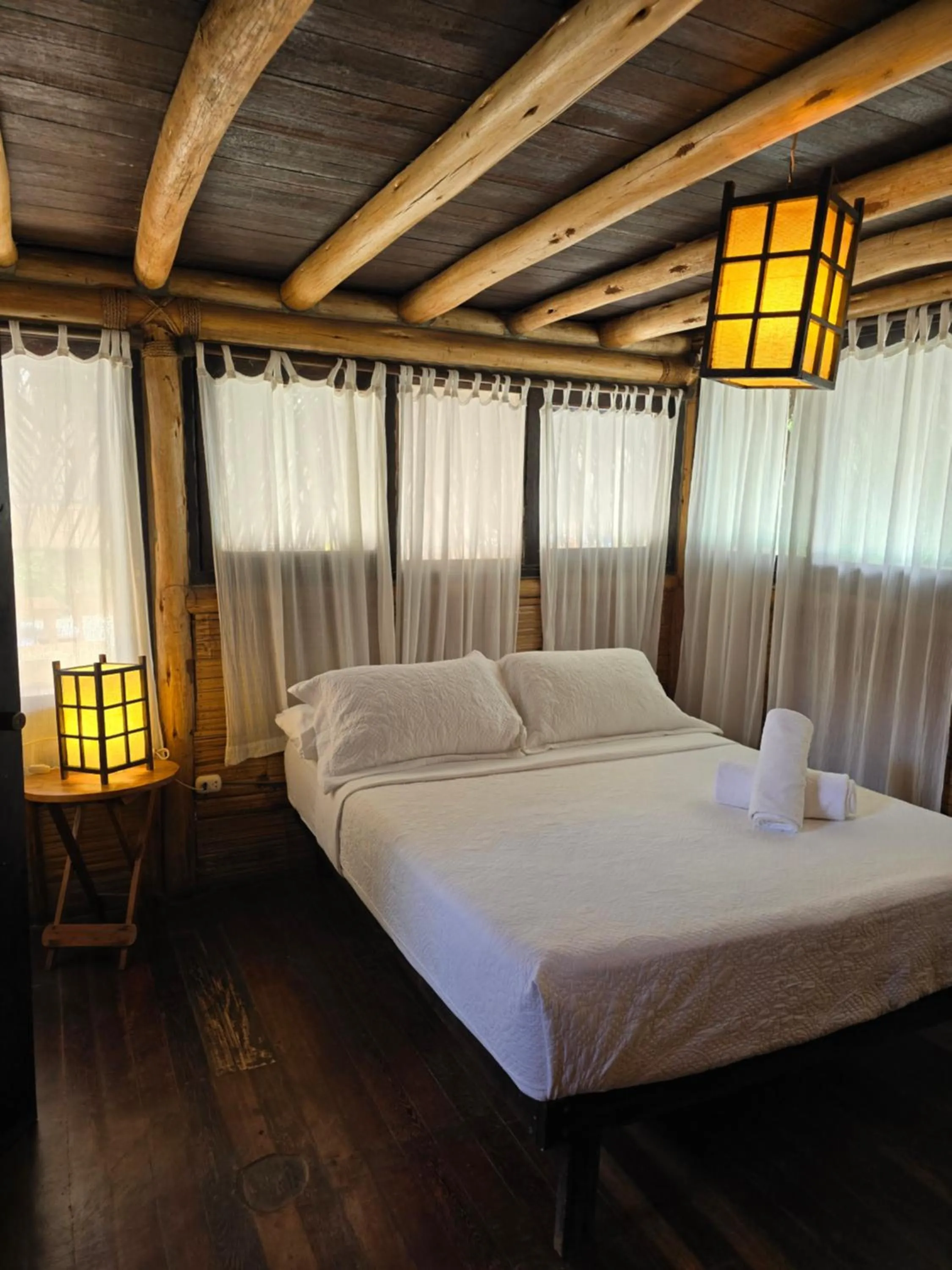 Photo of the whole room, Bed in Las Cabañas de Antica