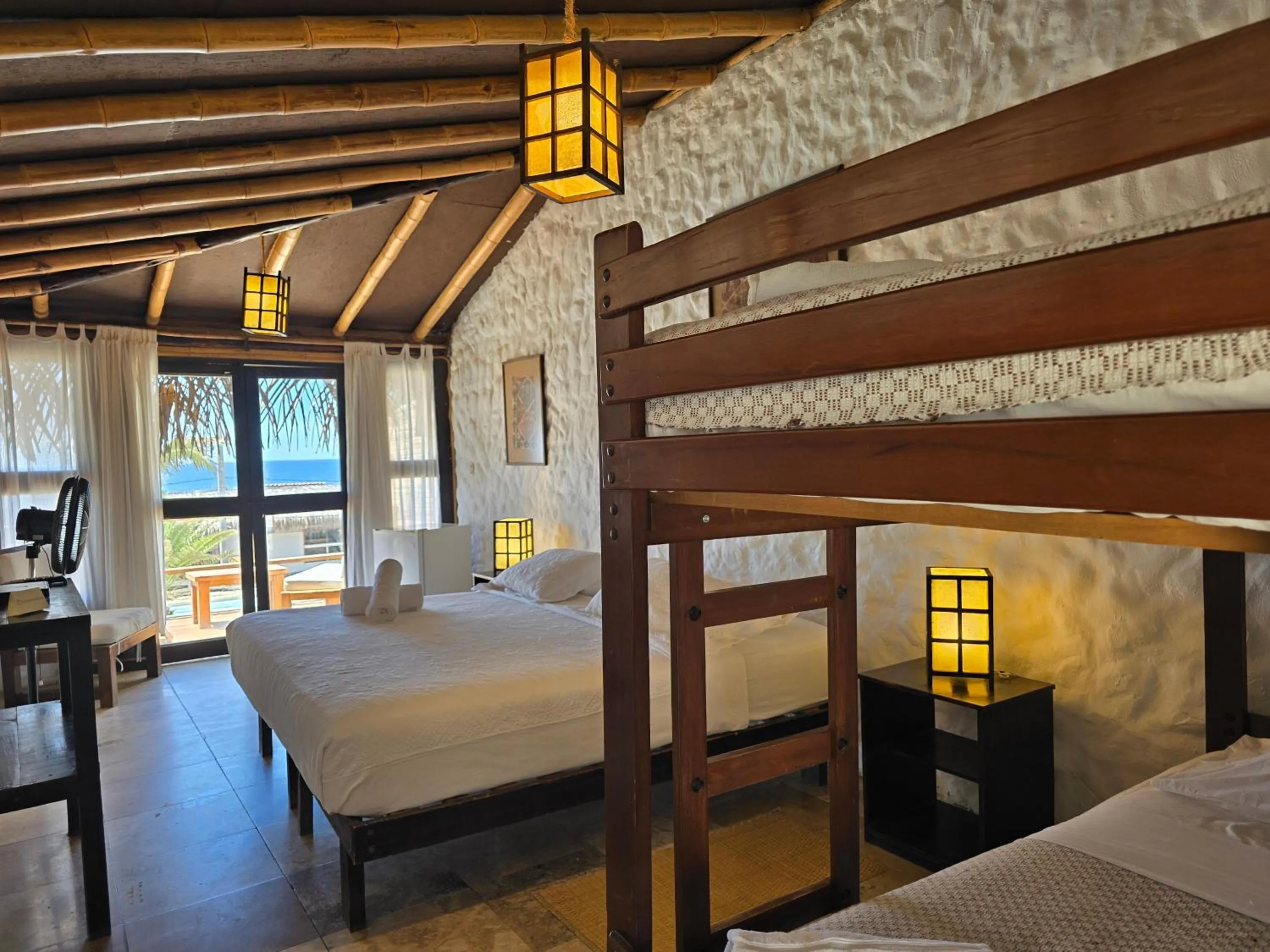 Photo of the whole room, Bed in Las Cabañas de Antica