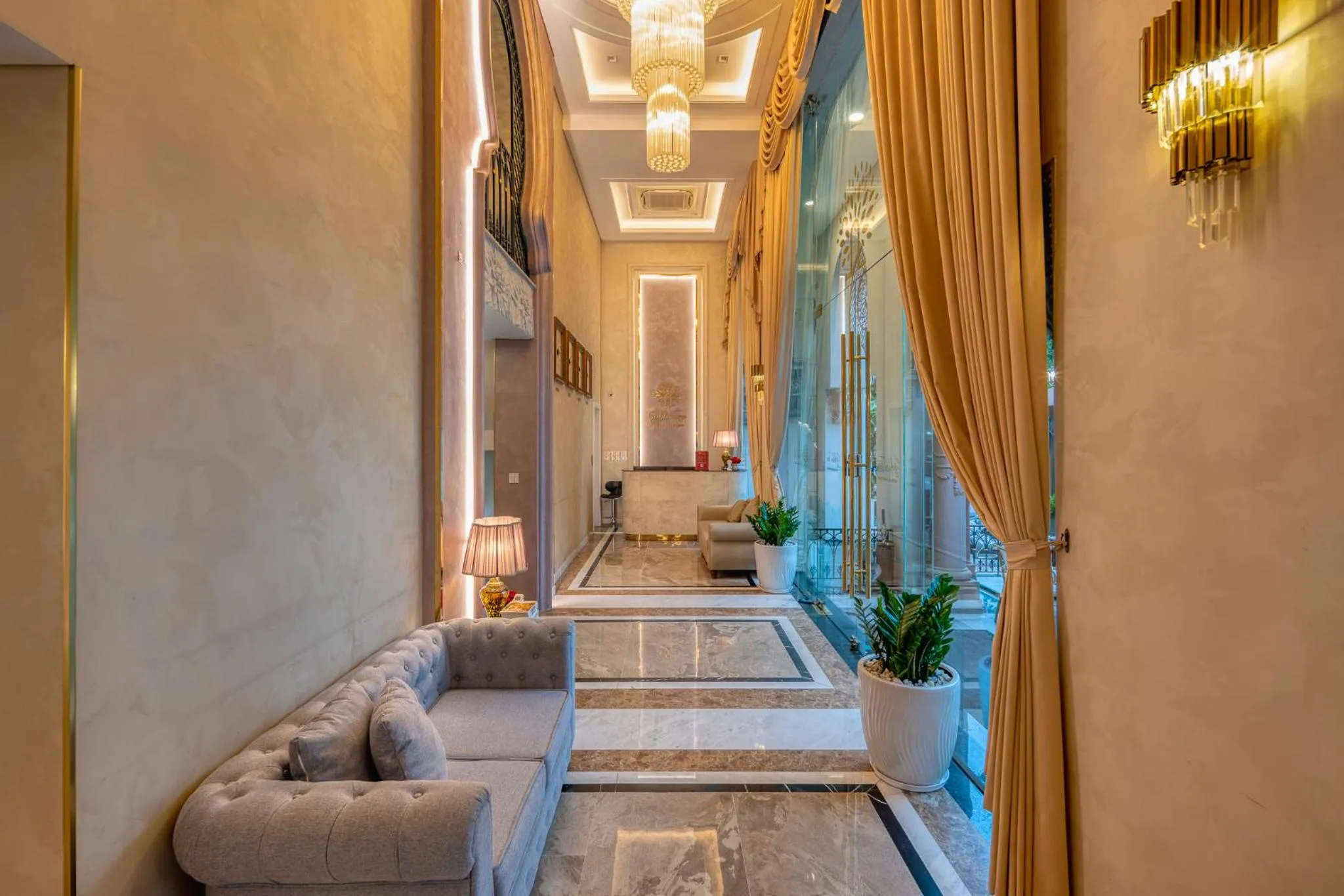 Facade/entrance in Golden Tree Hotel & Apartment