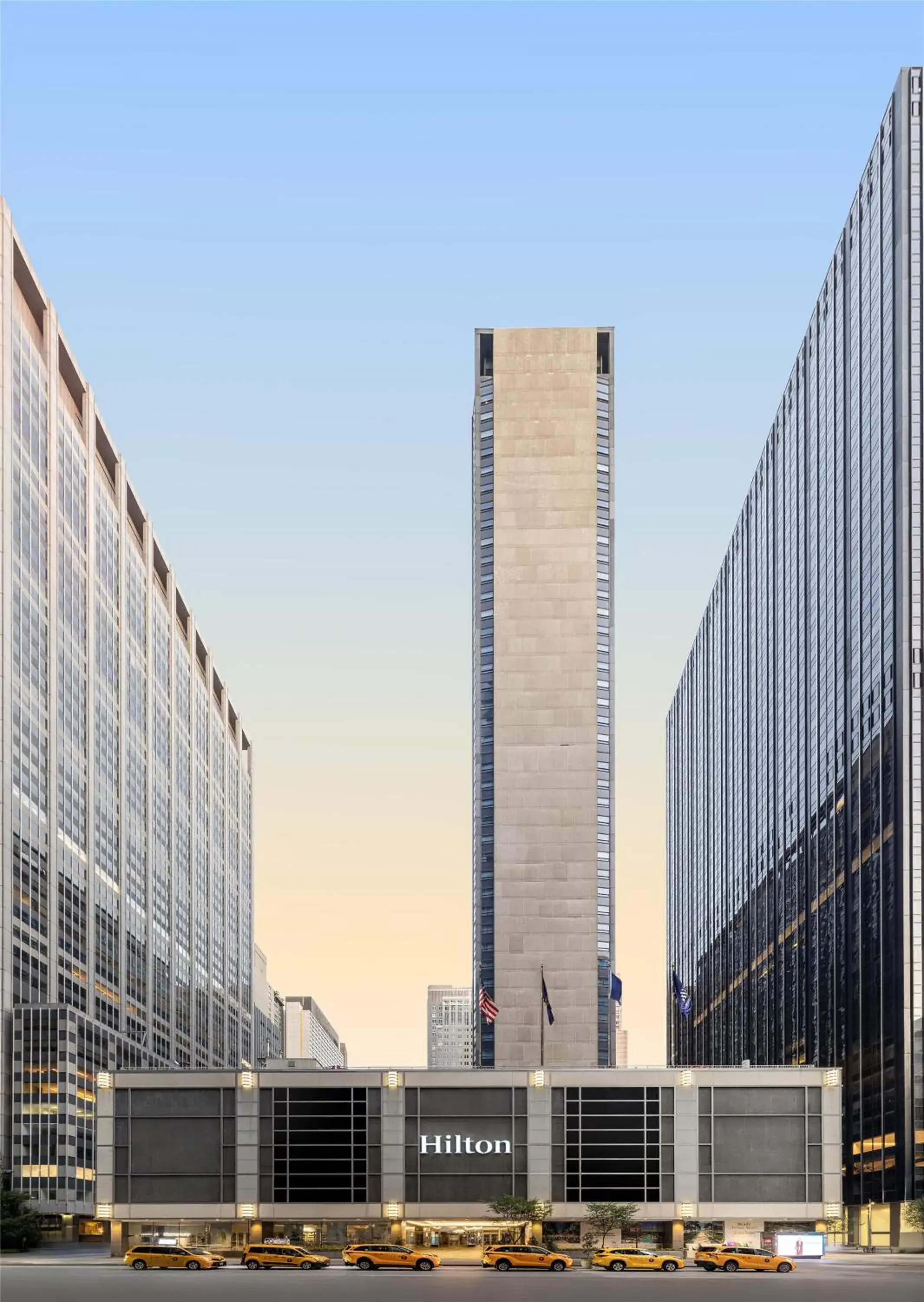 Property building in New York Hilton Midtown Property building in New York Hilton Midtown