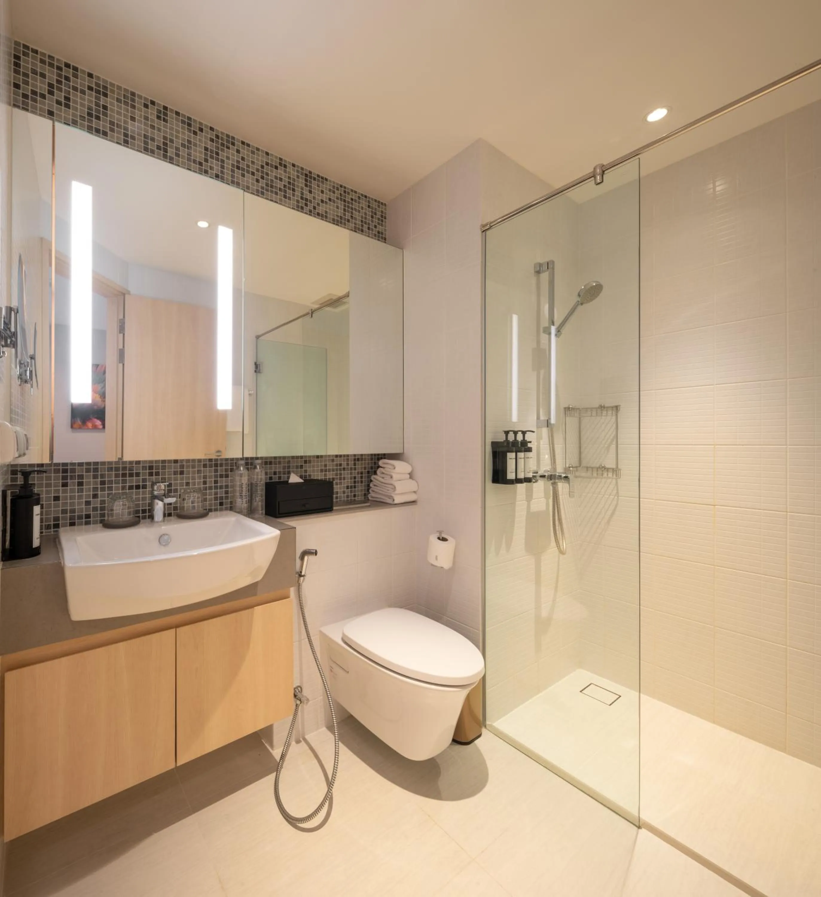 Bathroom in Sindhorn Midtown Hotel Bangkok, Vignette Collection by IHG