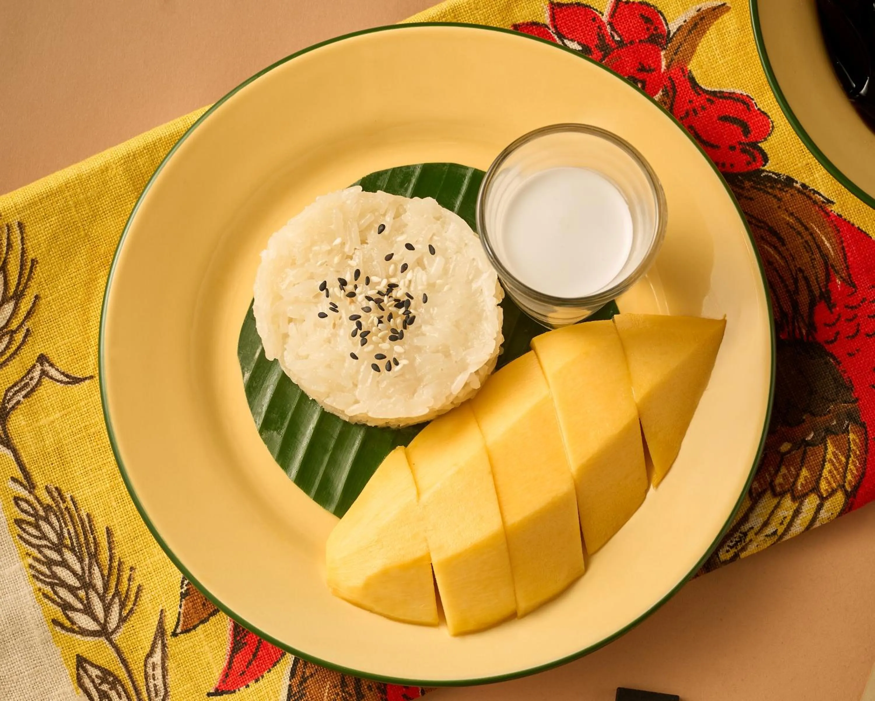 Food and drinks in Sindhorn Midtown Hotel Bangkok, Vignette Collection by IHG