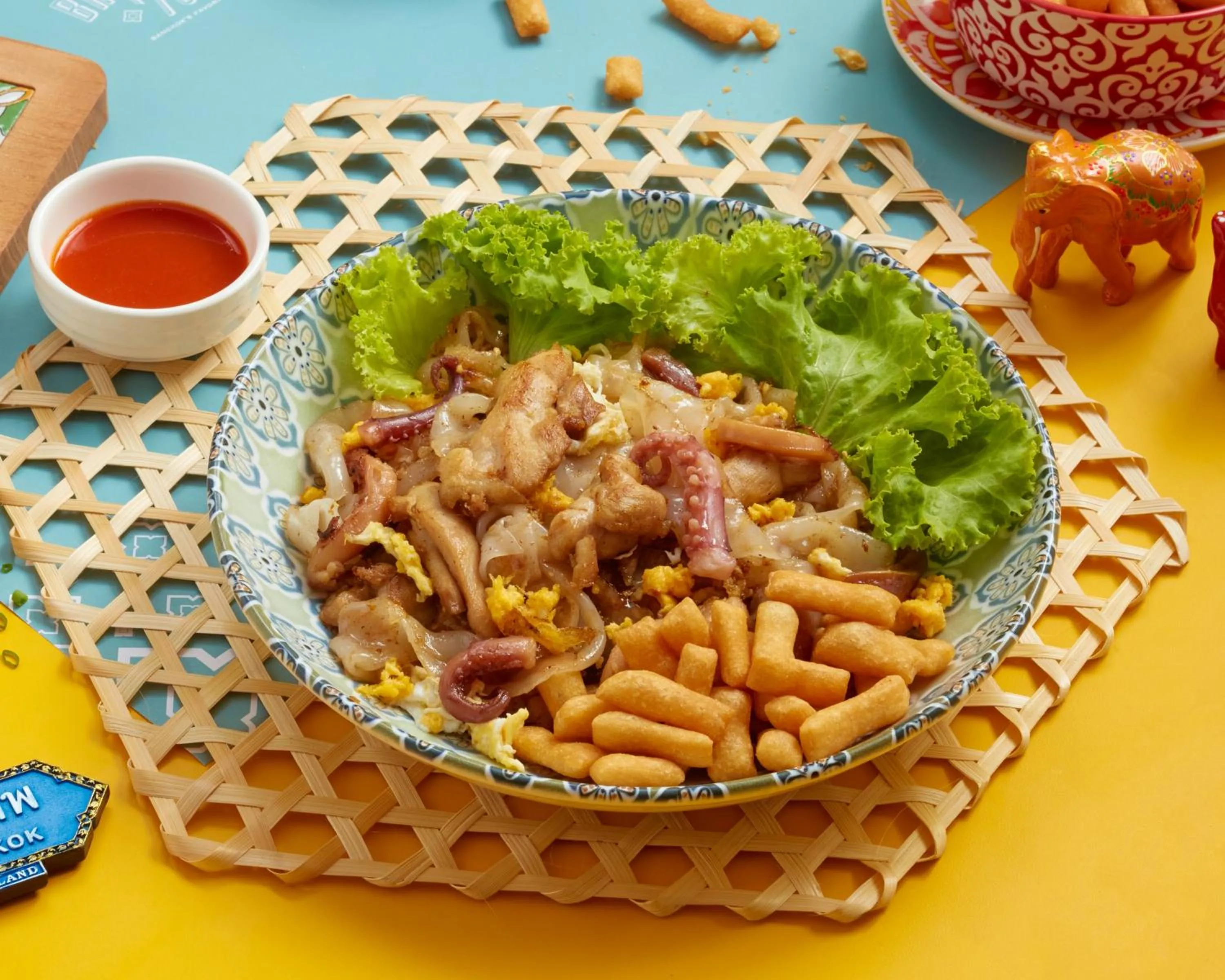 Food and drinks in Sindhorn Midtown Hotel Bangkok, Vignette Collection by IHG