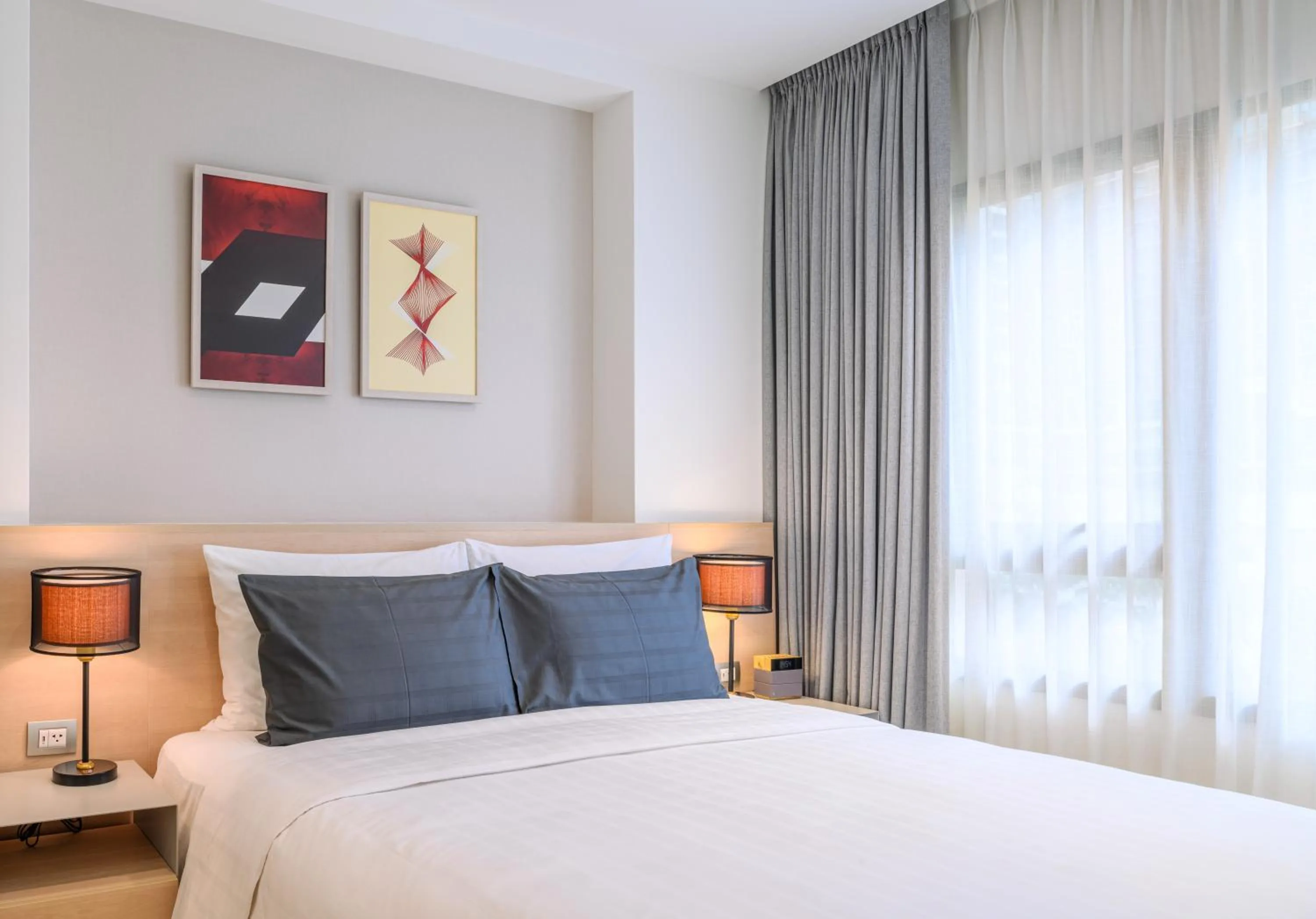 Bedroom, Bed in Sindhorn Midtown Hotel Bangkok, Vignette Collection by IHG