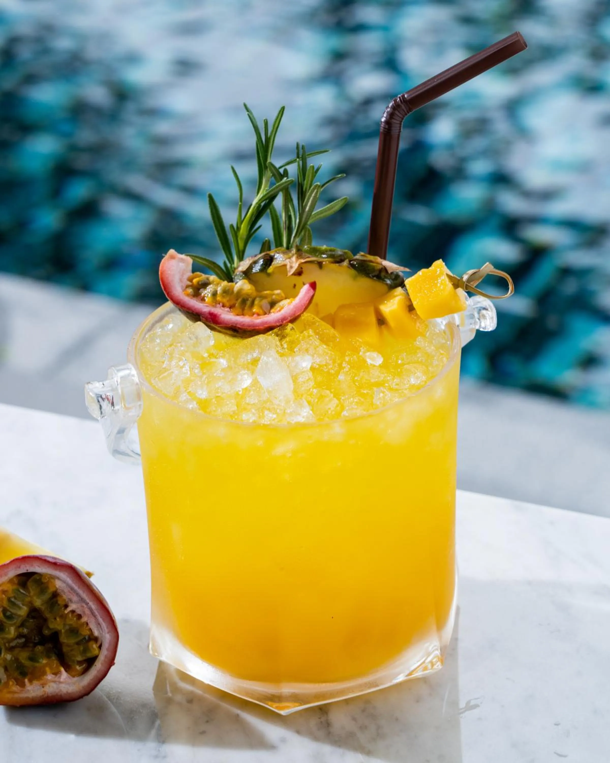 Food and drinks in Sindhorn Midtown Hotel Bangkok, Vignette Collection by IHG