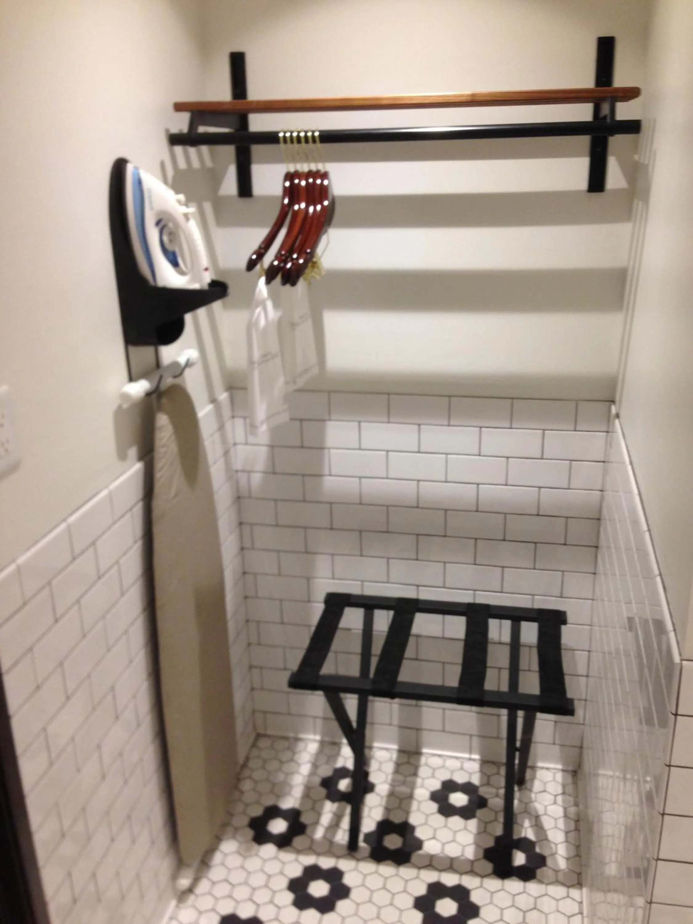 Area and facilities in Hollywood Hotel