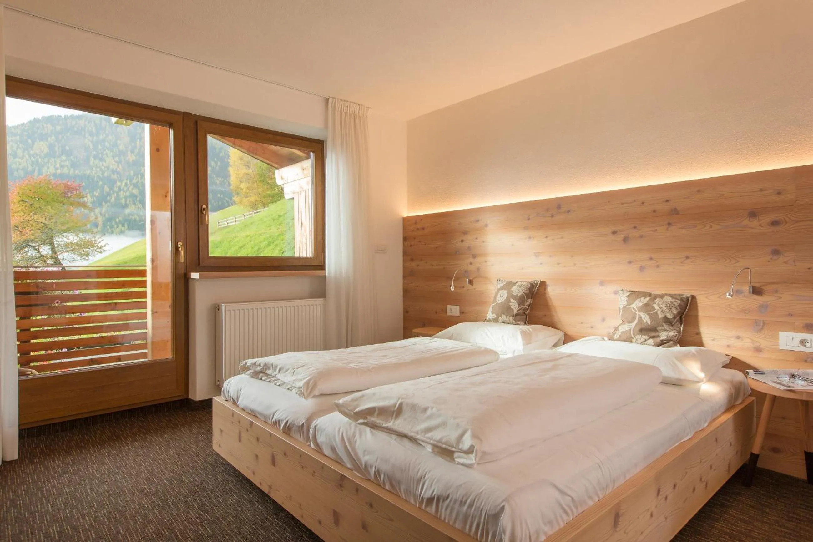 Photo of the whole room, Bed in Berggasthof Häusler