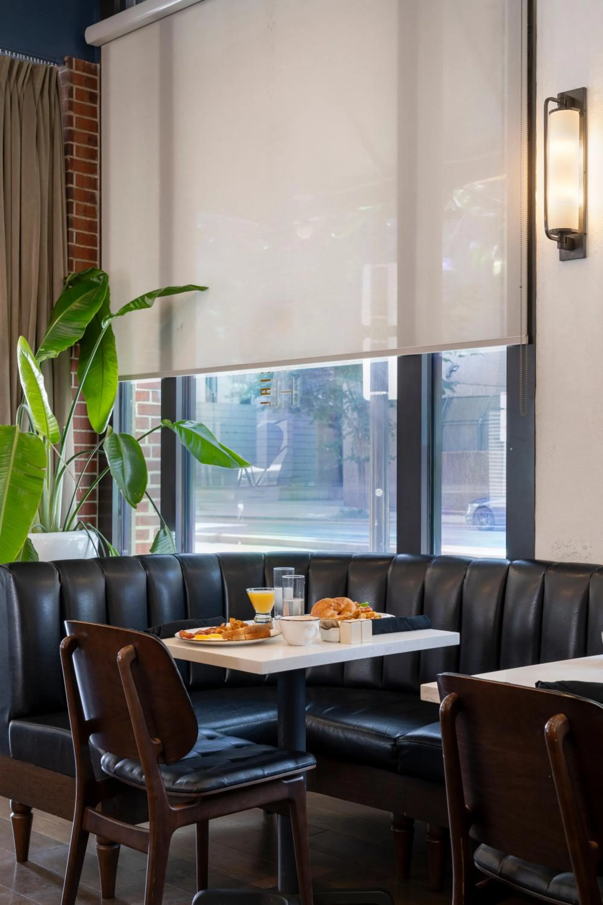 Restaurant/places to eat in Eurostars The Boxer