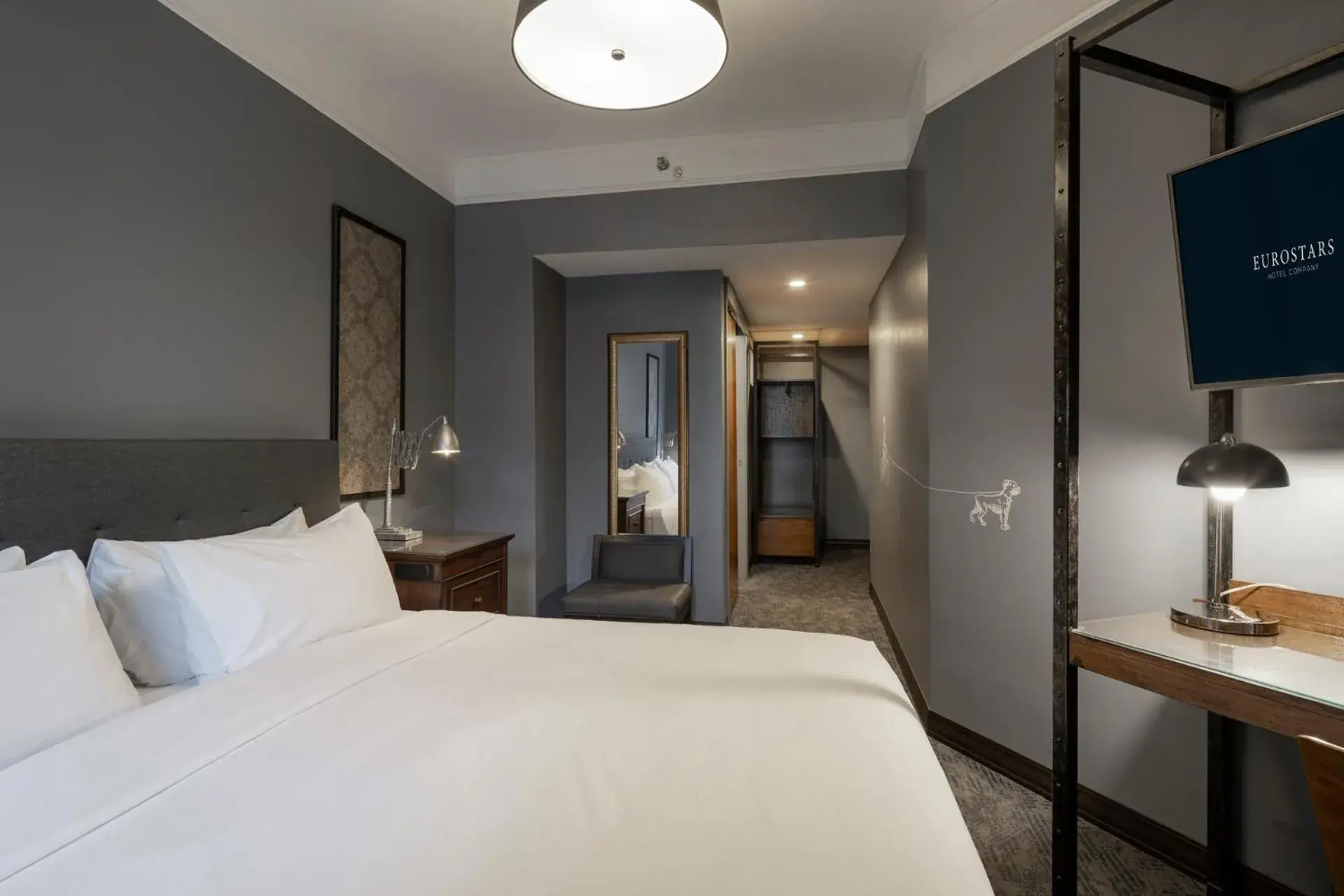 Bed in Eurostars The Boxer Bed in Eurostars The Boxer