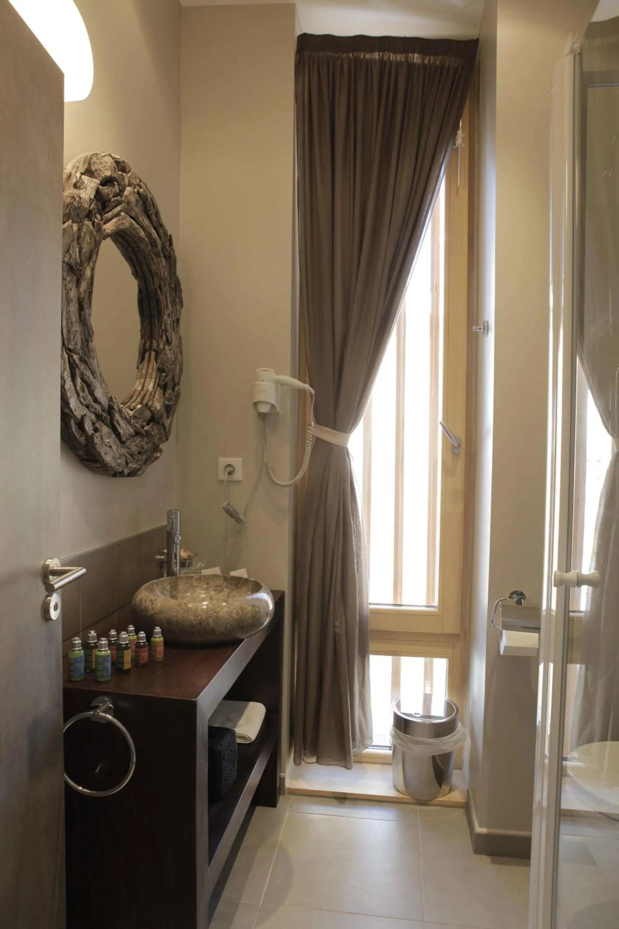 Day in L'Aiguille Grive Chalets Hotel