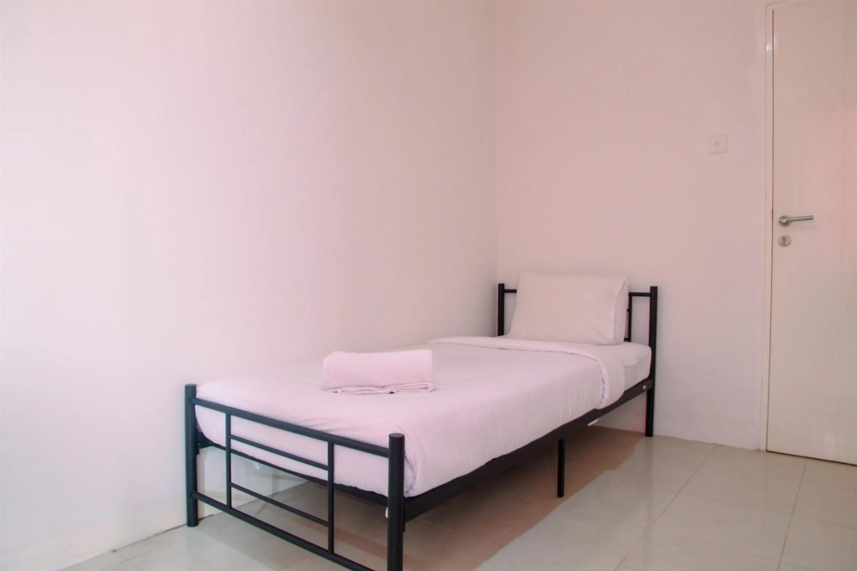 Modern 2BR Cervino Village Apartment By Travelio