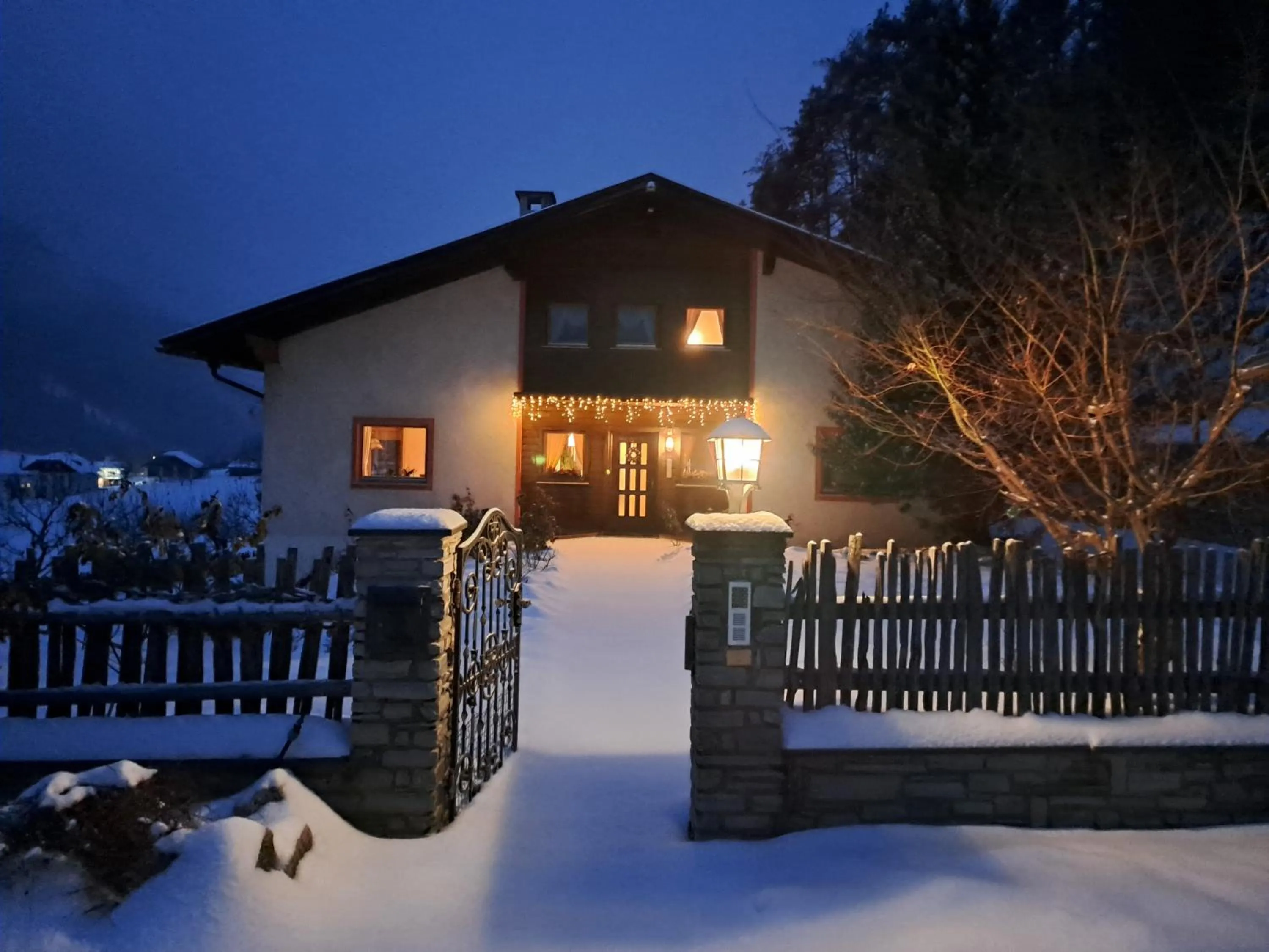 Property building in Residence Obermoarhof - Family Apartments with Pool & Playground