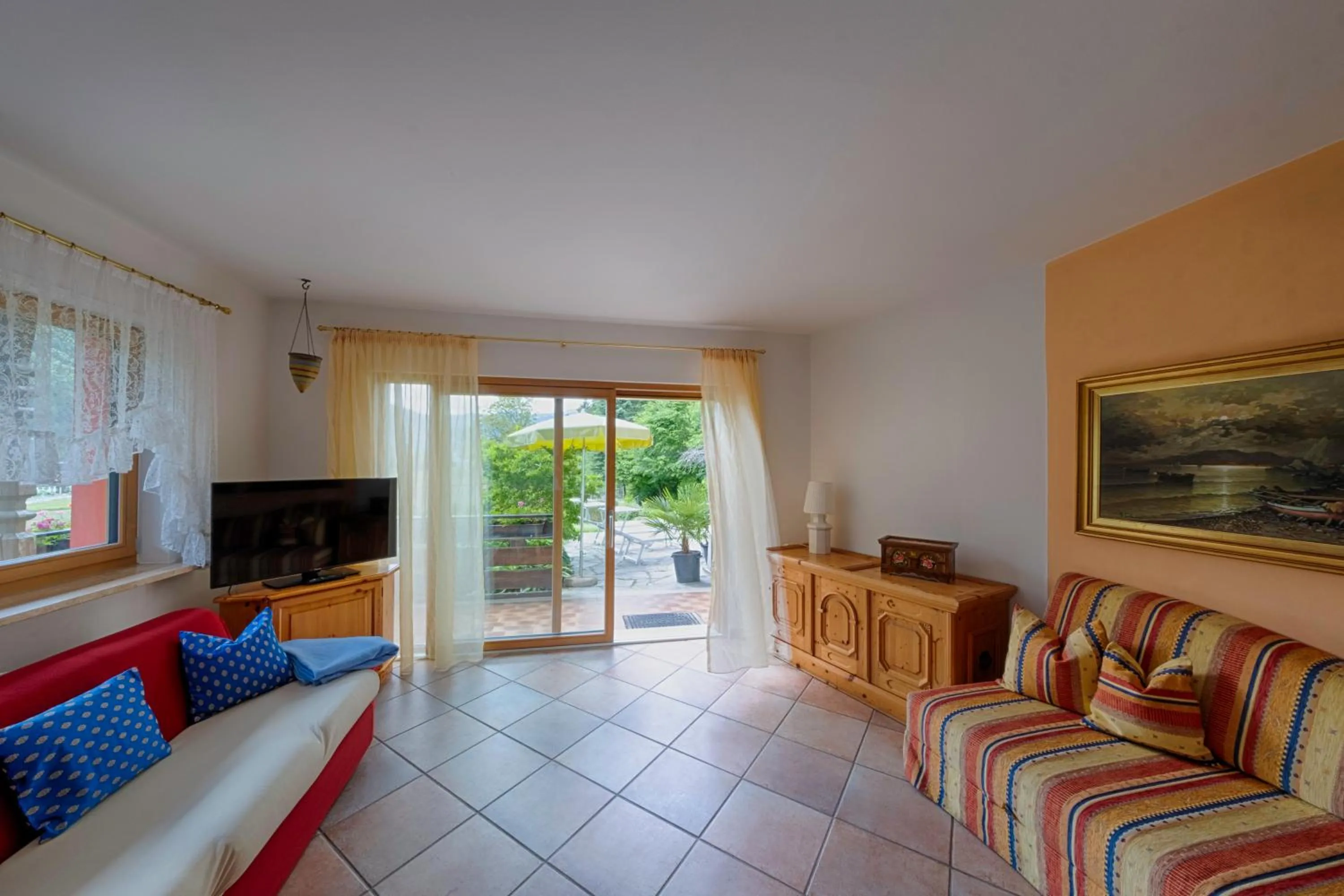 Living room in Residence Obermoarhof - Family Apartments with Pool & Playground