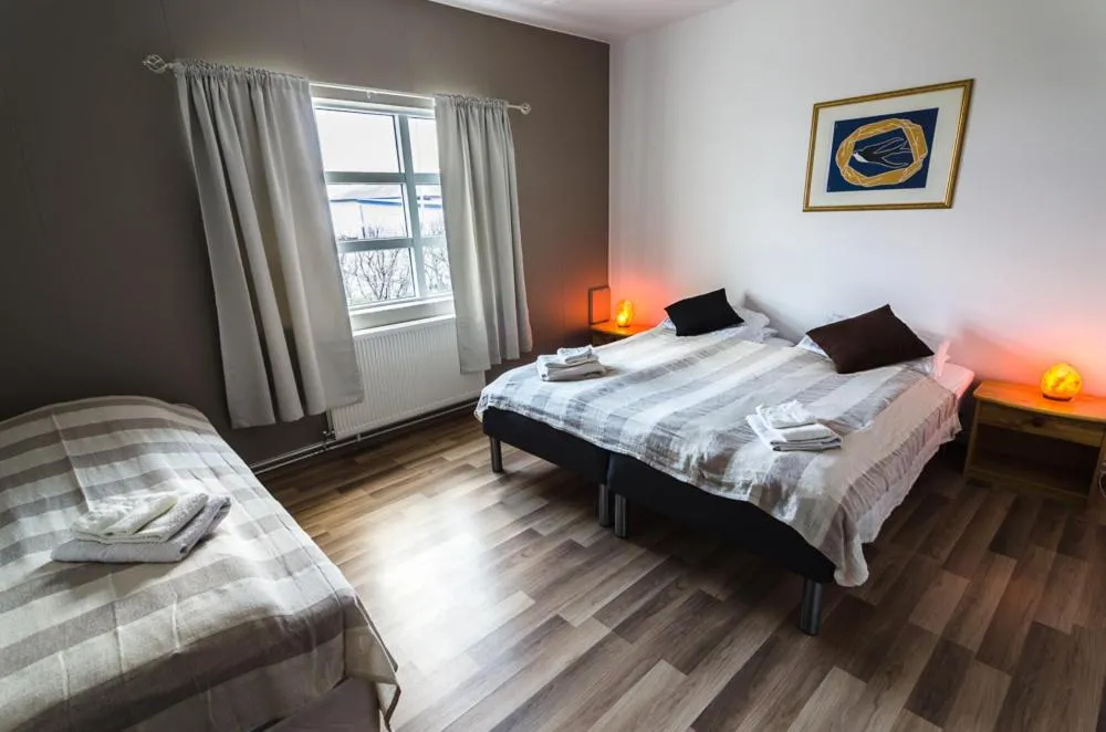 Photo of the whole room in Dalakot Búdardal