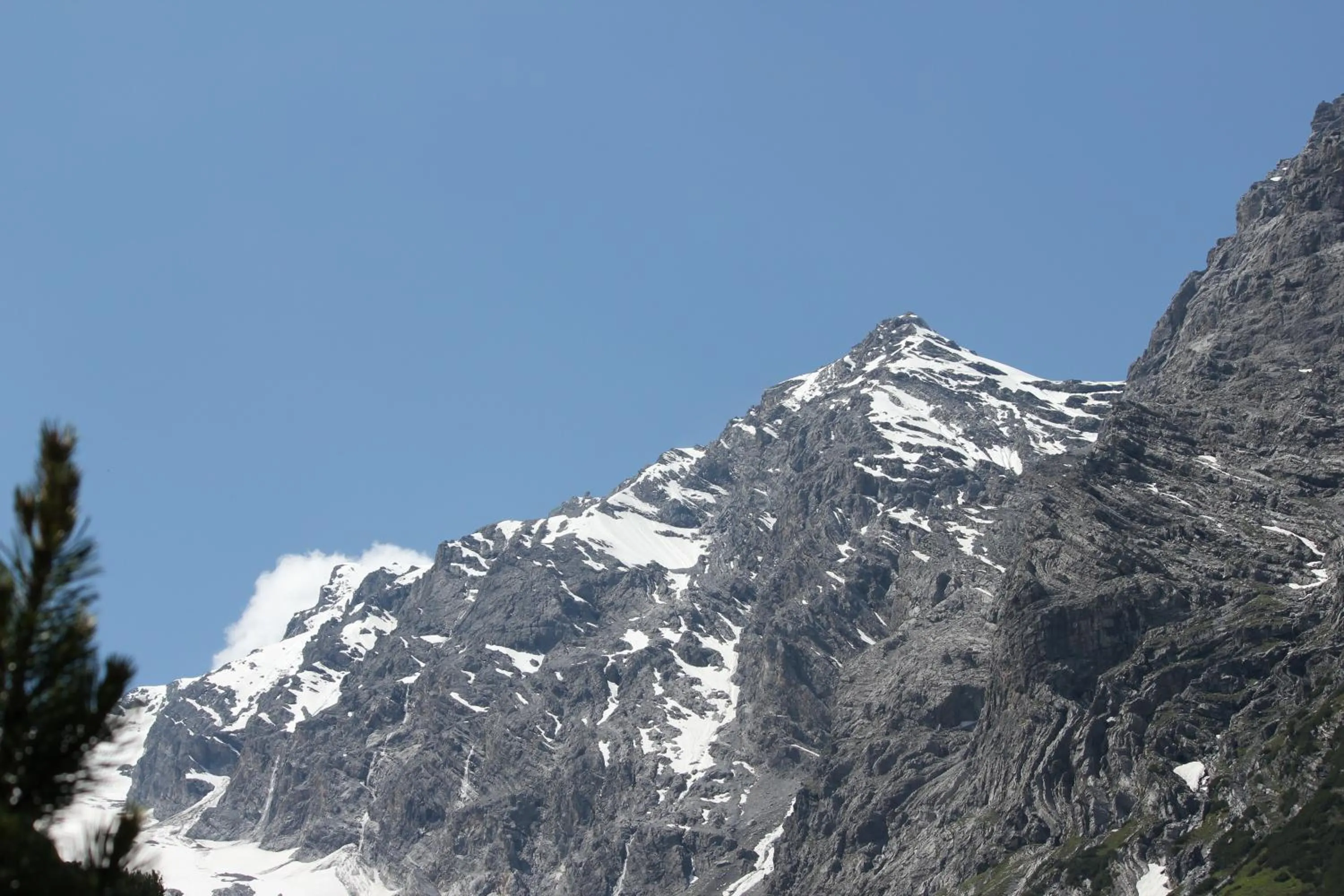 Area and facilities in Pension & Residence Astoria