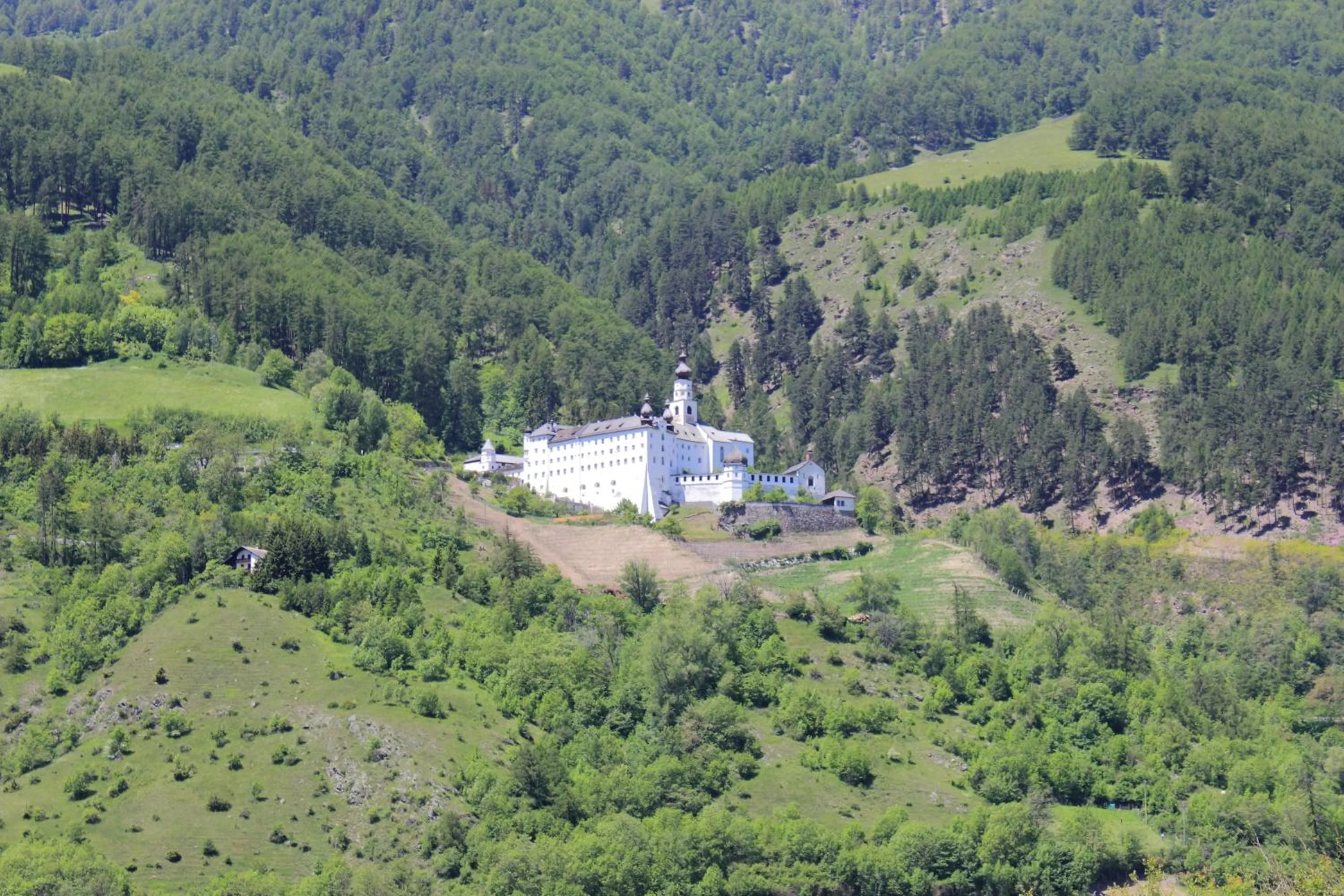 Area and facilities in Pension & Residence Astoria