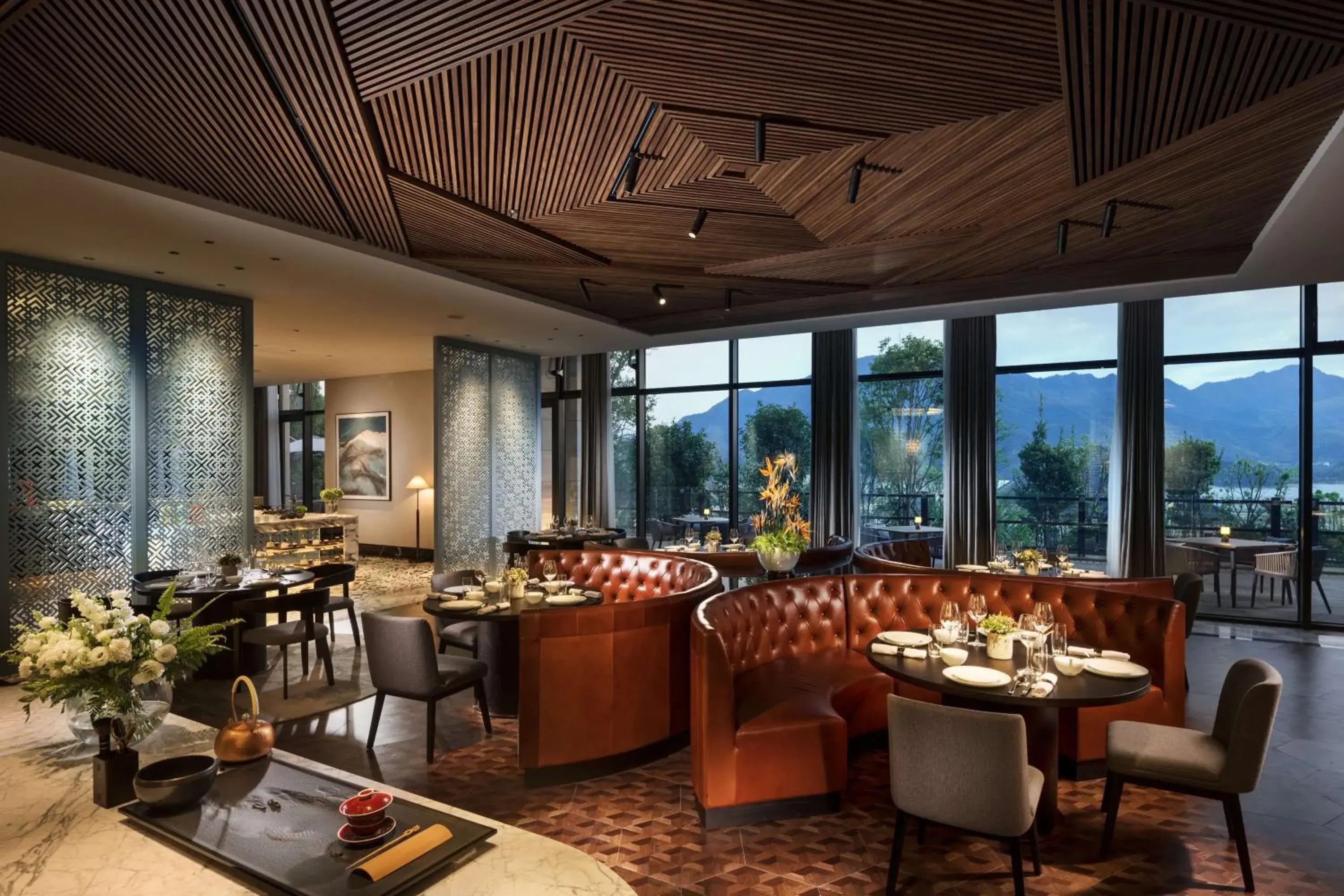 Restaurant/places to eat in Conrad Hangzhou Tonglu Restaurant/places to eat in Conrad Hangzhou Tonglu