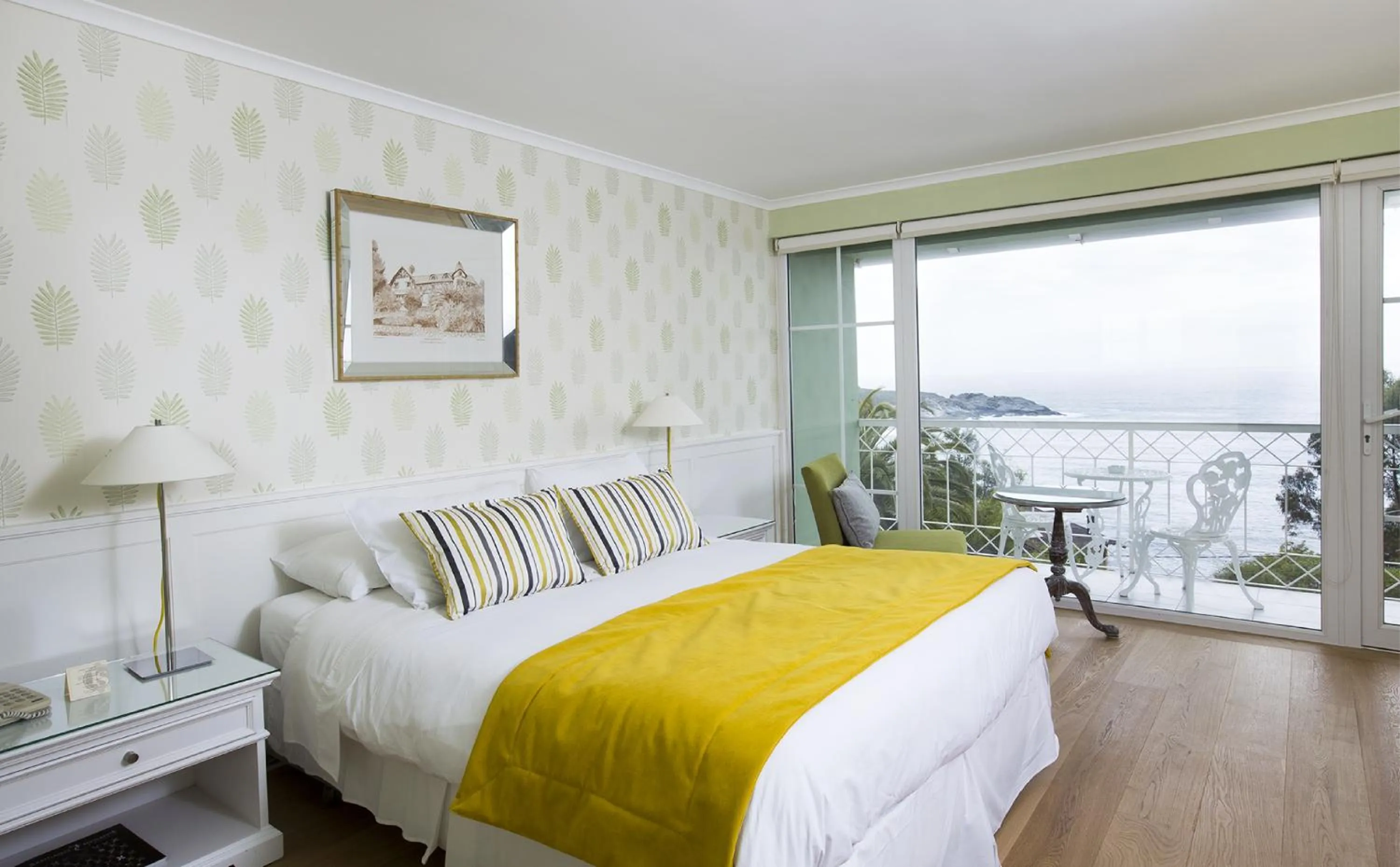 Bed in Hotel Isla Seca