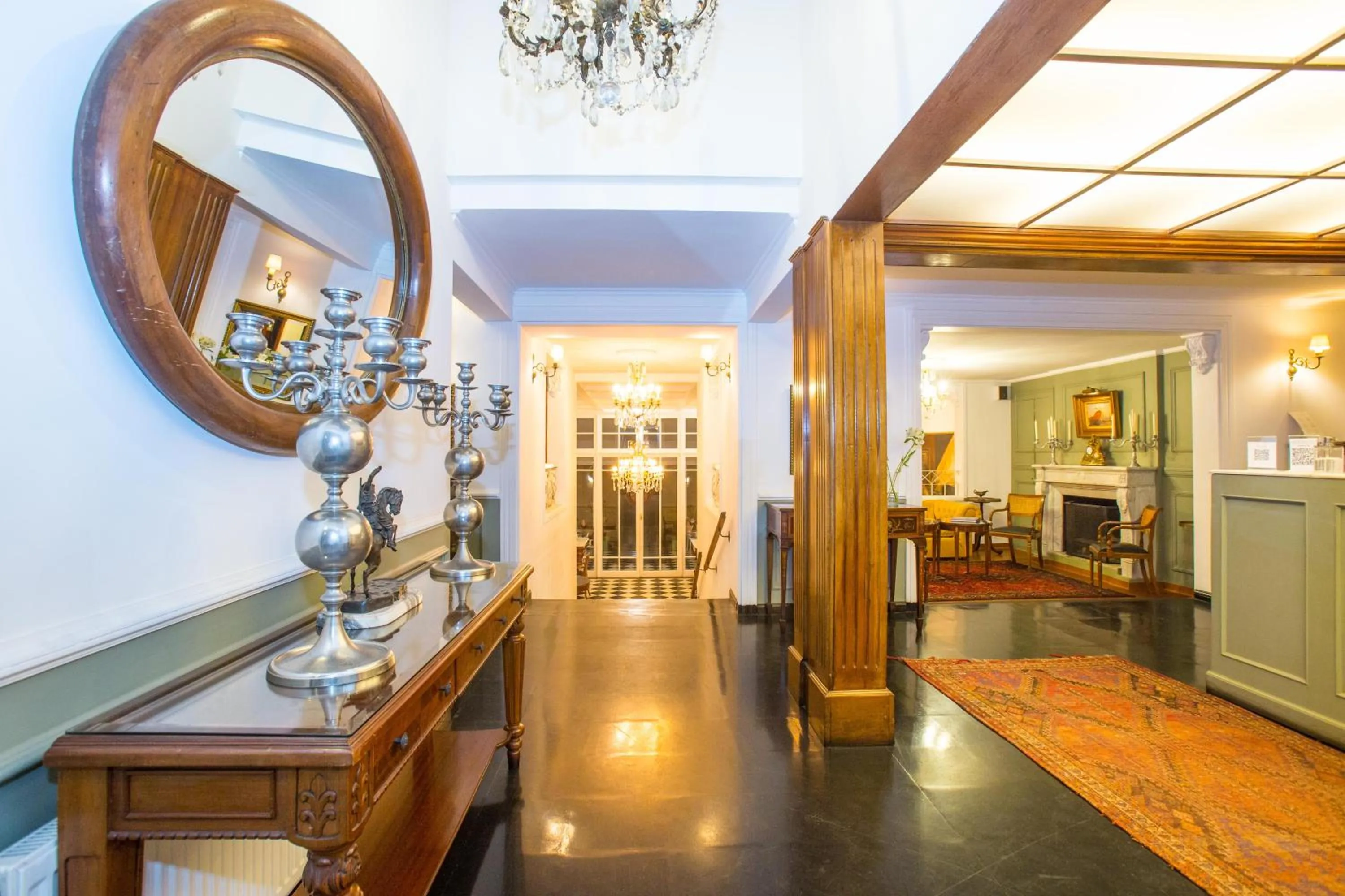 Property building in Hotel Isla Seca